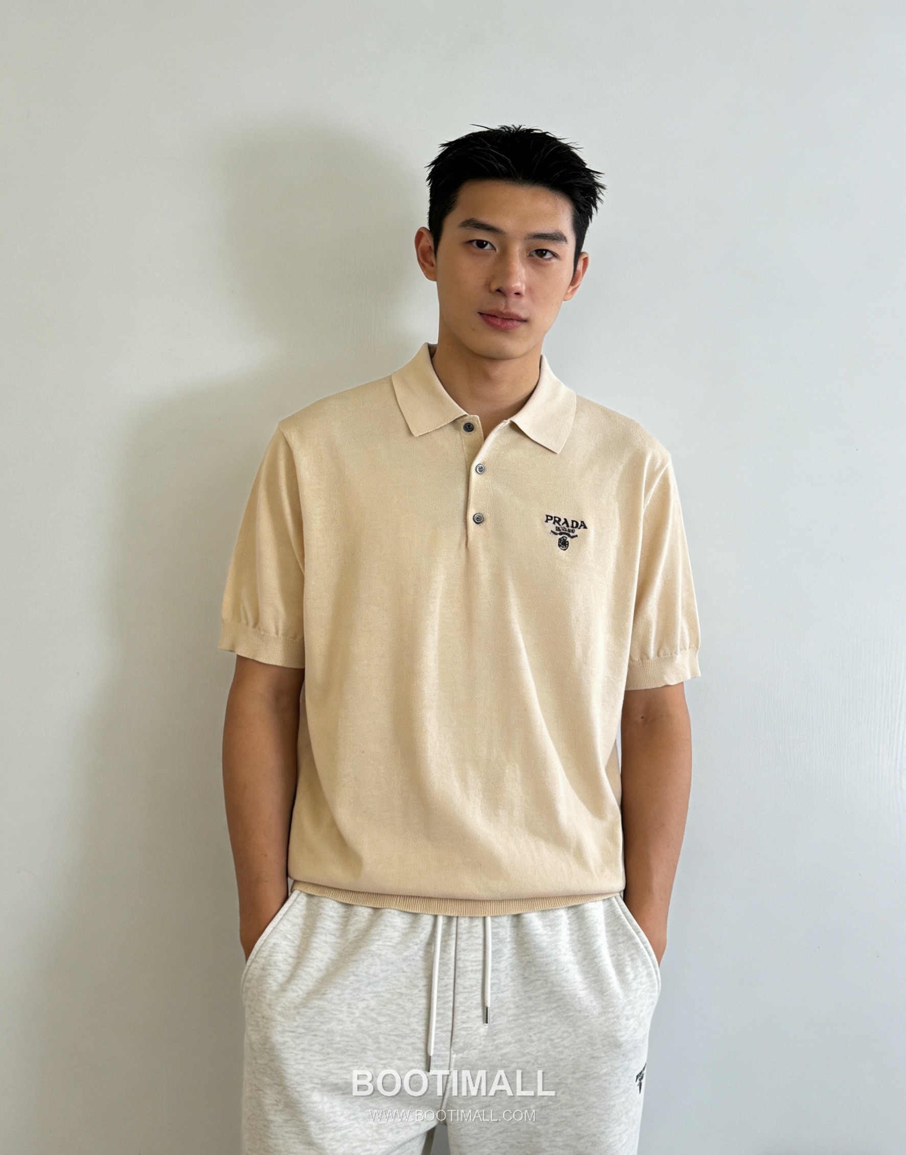 Prada Embroidered Logo Knit Polo Shirt 프라다 자수 로고 니트 폴로 셔츠 5