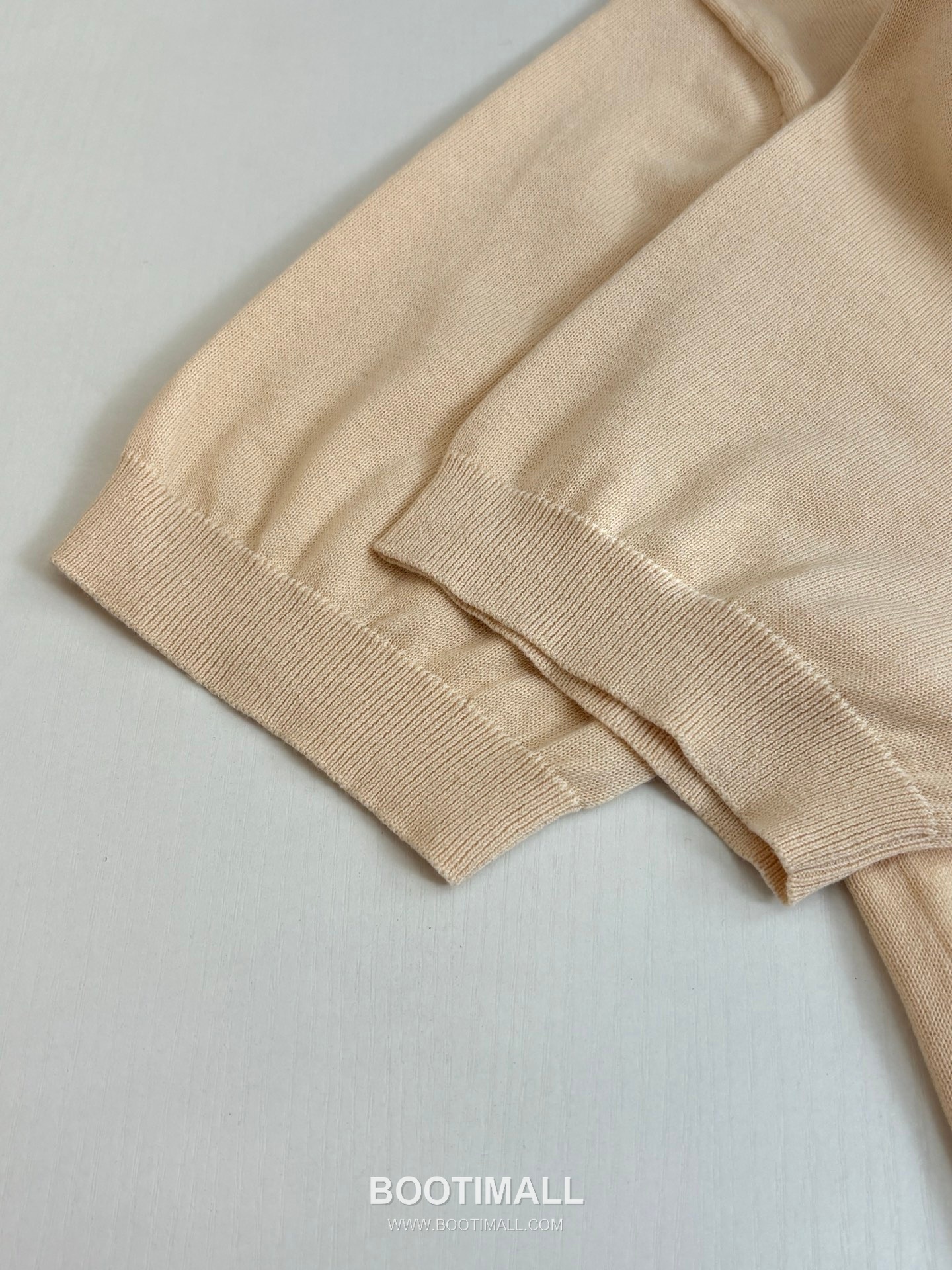 Prada Embroidered Logo Knit Polo Shirt 프라다 자수 로고 니트 폴로 셔츠 14