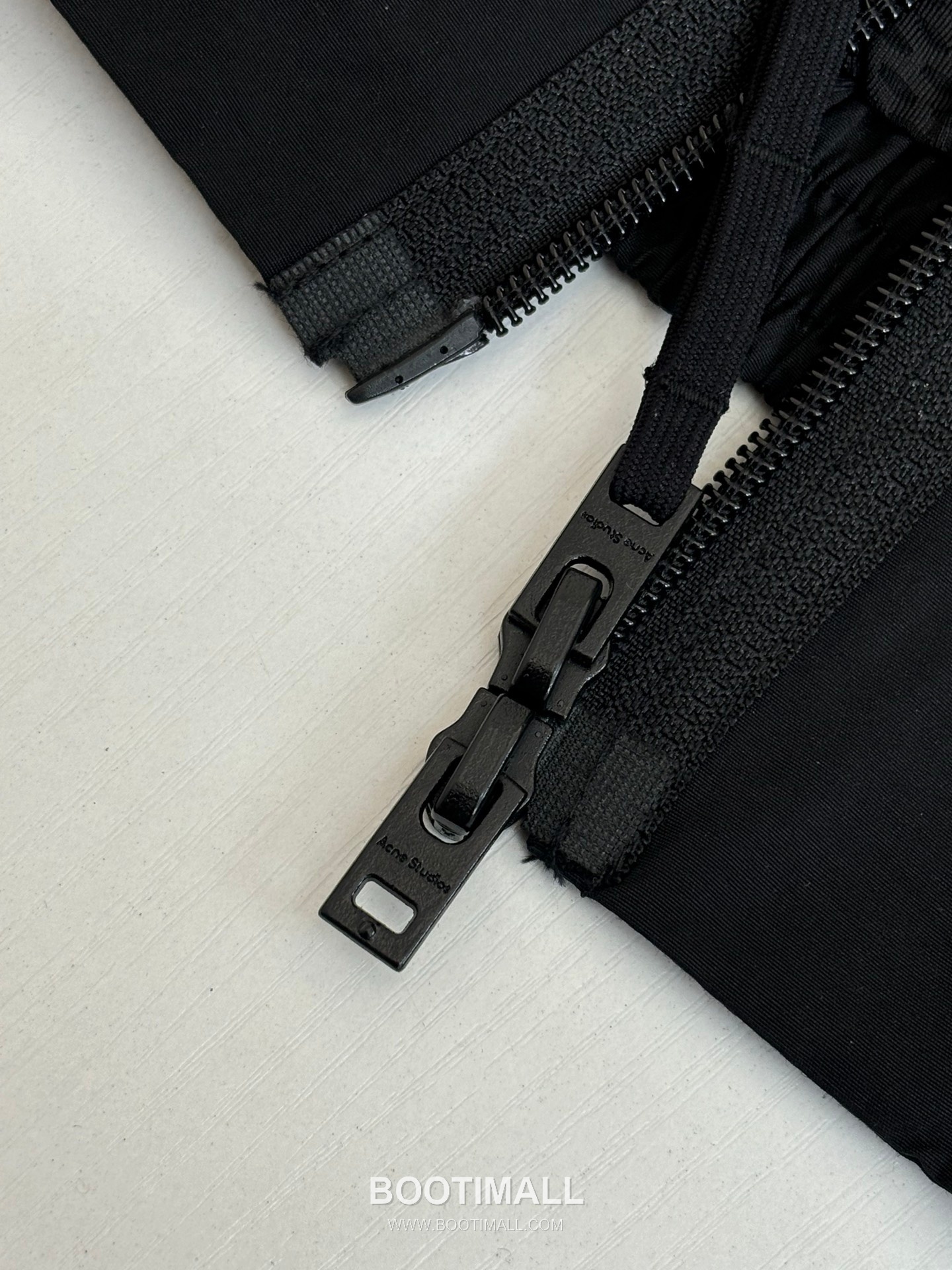 Acne Studios 1996 Embroidered Trench Wind Jacket 아크네 스튜디오 1996 자수 트렌치 윈드 재킷 17