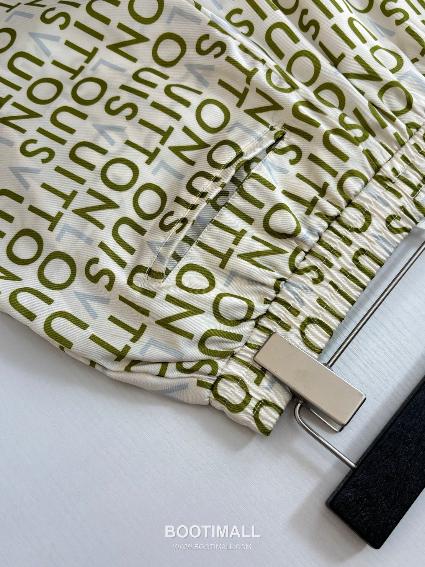 Louis Vuitton Monogram Poplin Casual Shorts 루이비통 모노그램 포플린 캐주얼 쇼츠 8