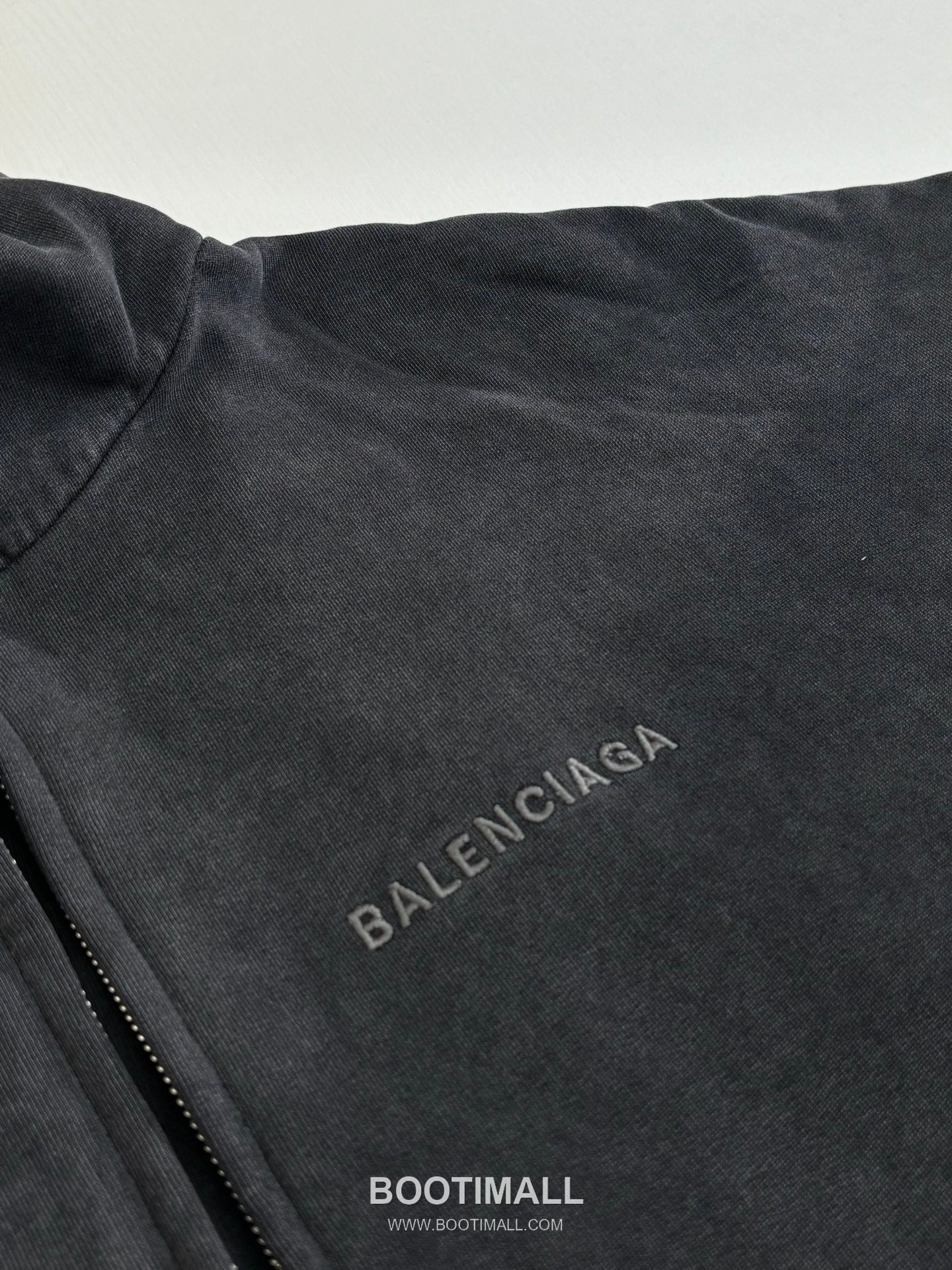 Balenciaga Layered Distressed Double Hoodie 발렌시아가 레이어드 디스트로이드 더블 후디 10