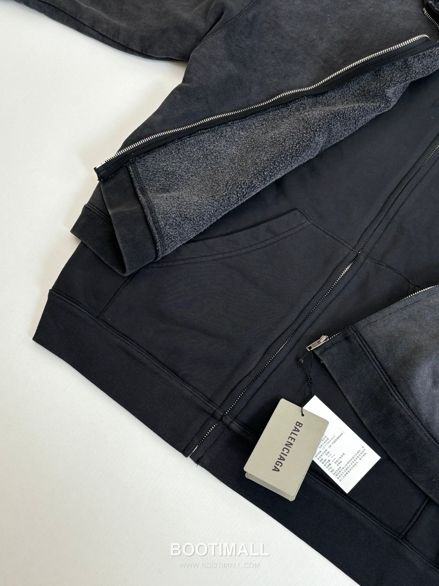 Balenciaga Layered Distressed Double Hoodie 발렌시아가 레이어드 디스트로이드 더블 후디 13