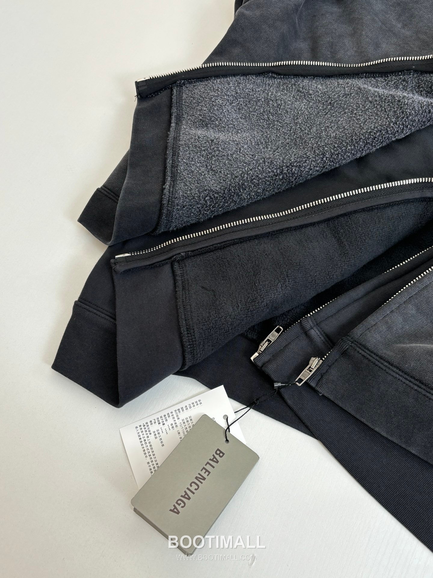 Balenciaga Layered Distressed Double Hoodie 발렌시아가 레이어드 디스트로이드 더블 후디 15