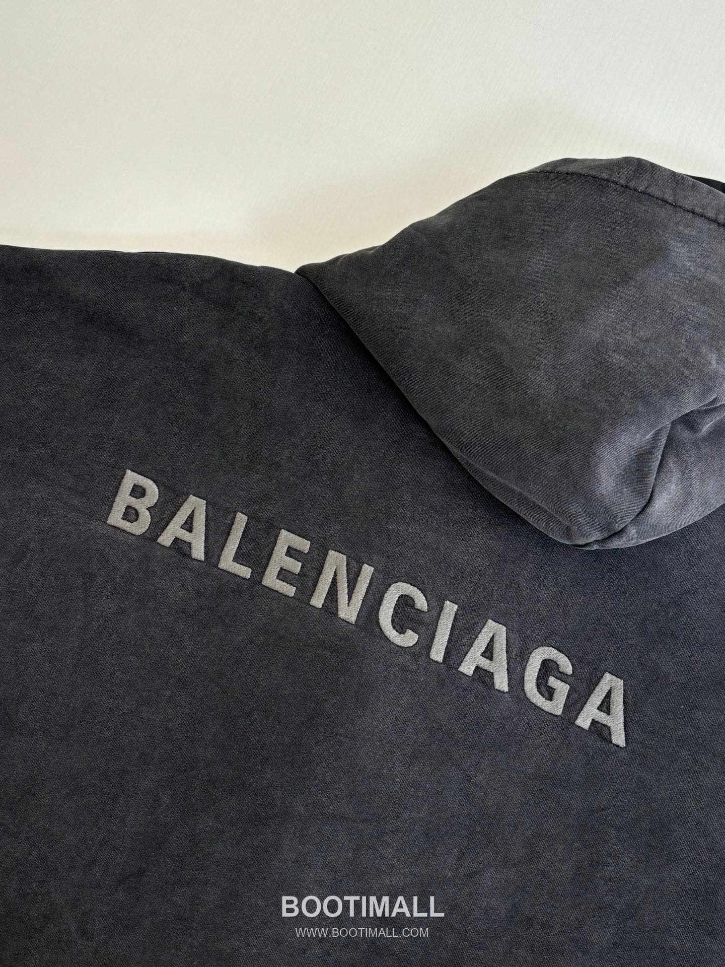 Balenciaga Layered Distressed Double Hoodie 발렌시아가 레이어드 디스트로이드 더블 후디 16
