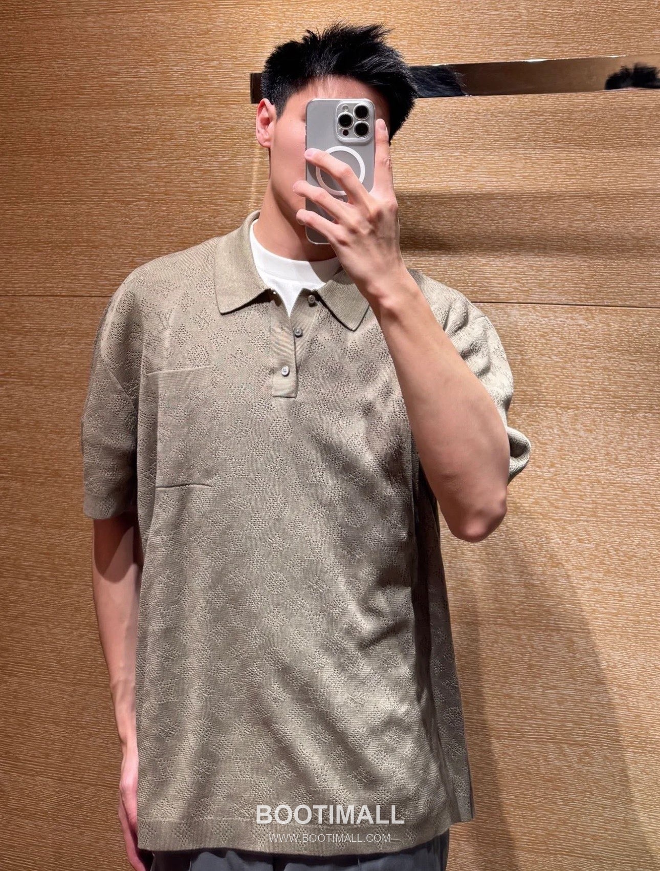 Louis Vuitton Monogram Openwork Knit Polo Shirt 루이비통 모노그램 메쉬 오픈워크 니트 폴로 셔츠 3