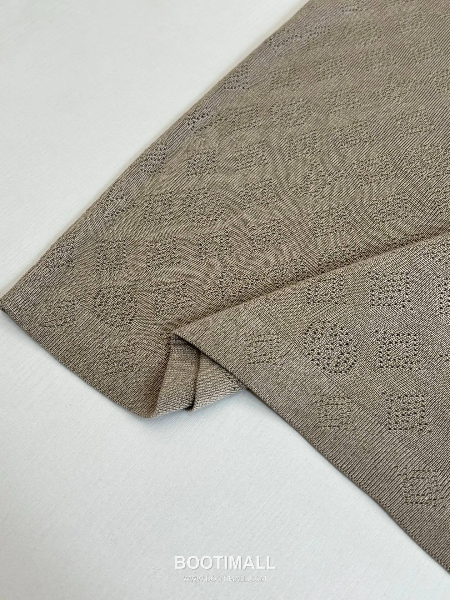 Louis Vuitton Monogram Openwork Knit Polo Shirt 루이비통 모노그램 메쉬 오픈워크 니트 폴로 셔츠 11