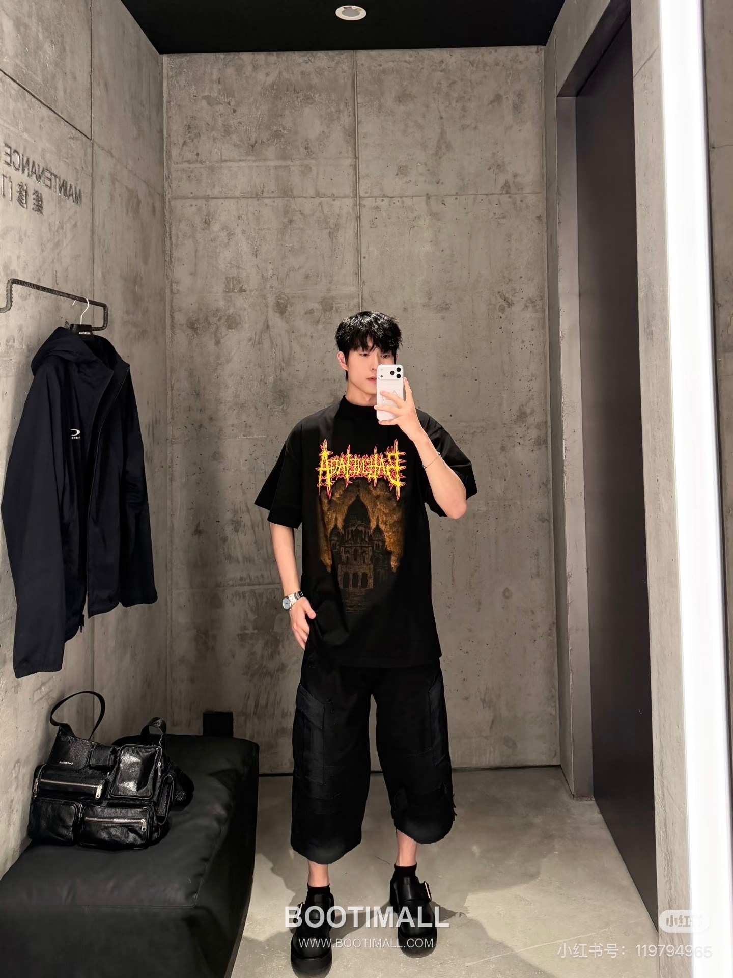 Balenciaga Sacred Heart Flame Print Oversized T-Shirt 발렌시아가 성심 화염 프린트 오버사이즈 반팔 티셔츠 7