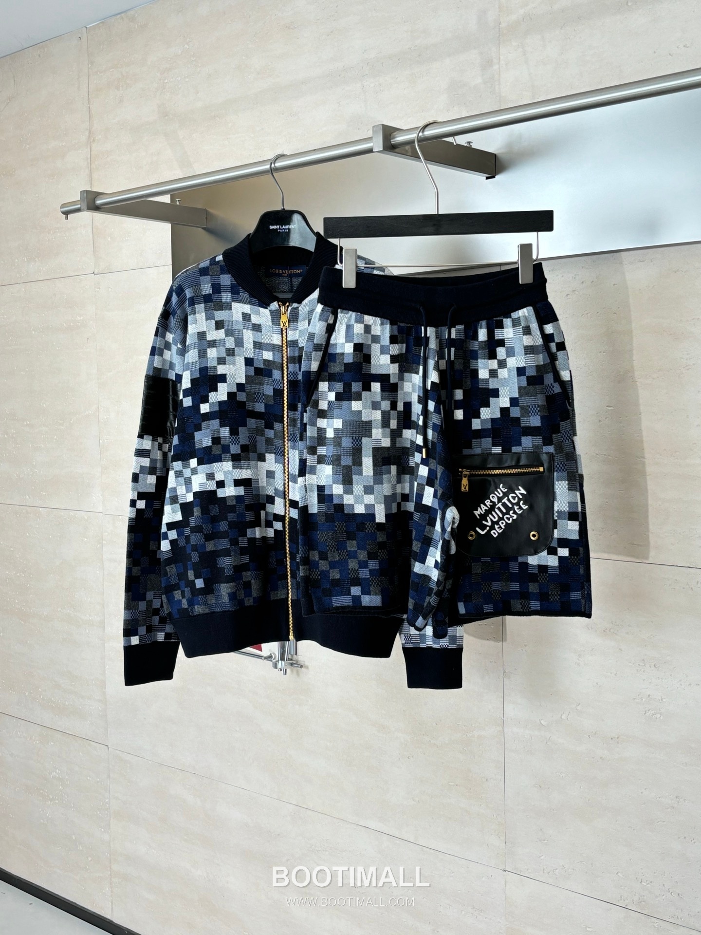 Louis Vuitton Pixel Damier Jacquard Knit Leather Embroidery Drawstring Shorts 루이비통 픽셀 다미에 자카드 니트 가죽 자수 드로스트링 쇼츠 7