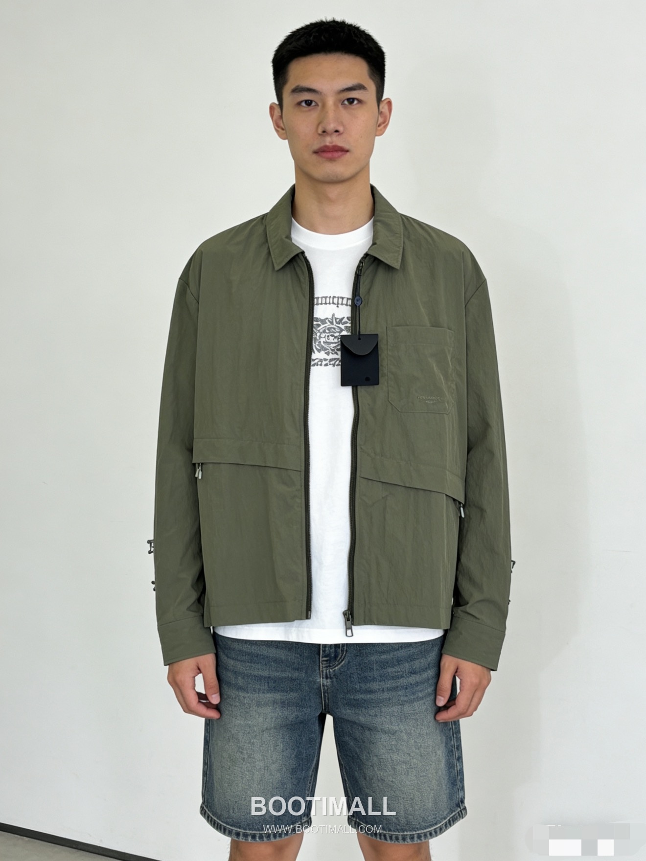 Louis Vuitton Utility Olive Nylon Zip Jacket 루이비통 올리브 기능성 나일론 집업 재킷 4