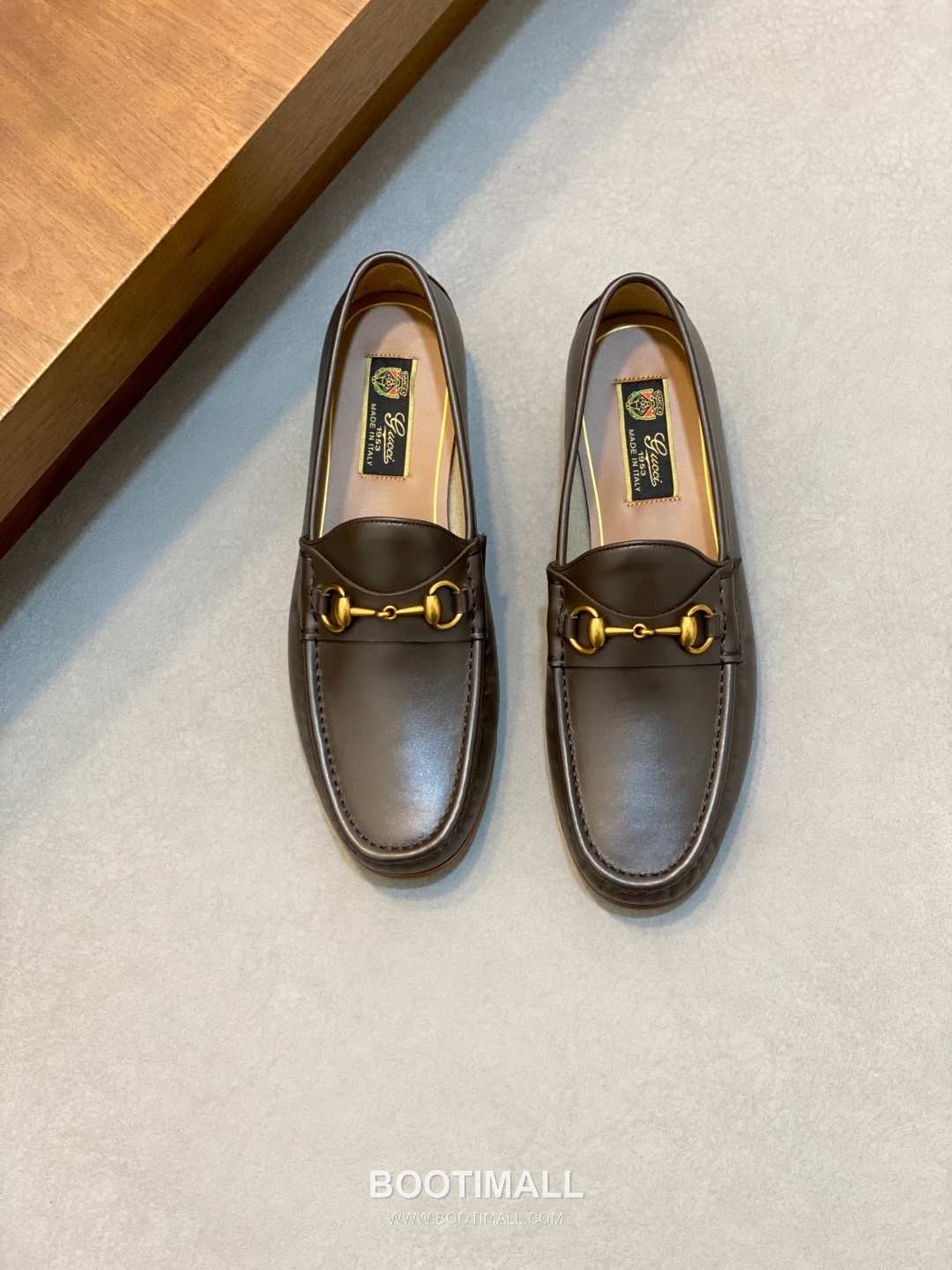 Gucci Leather Low Top Sneakers 구찌 레더 로우탑 로퍼 1