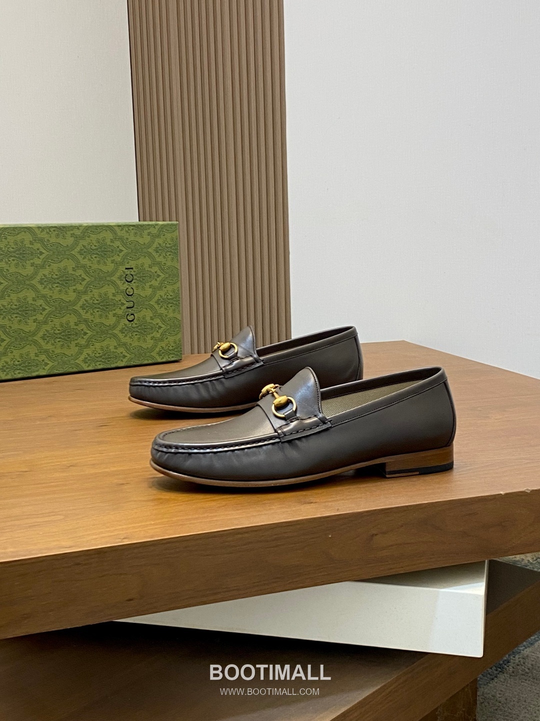 Gucci Leather Low Top Sneakers 구찌 레더 로우탑 로퍼 3