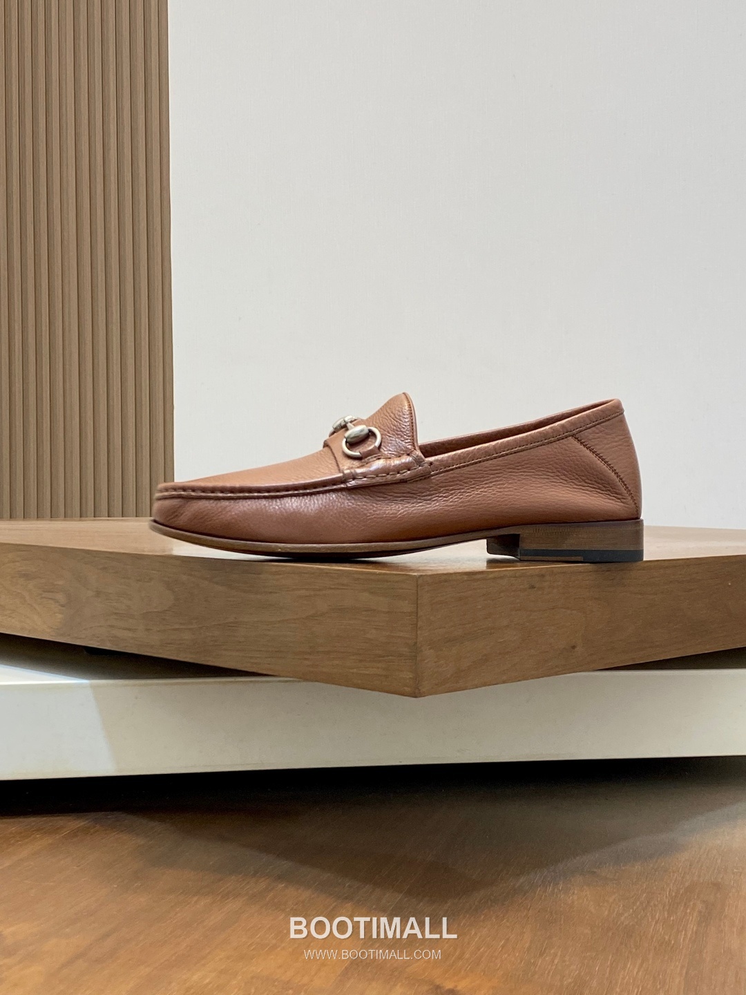 Gucci Leather Low Top Sneakers 구찌 레더 로우탑 로퍼 2