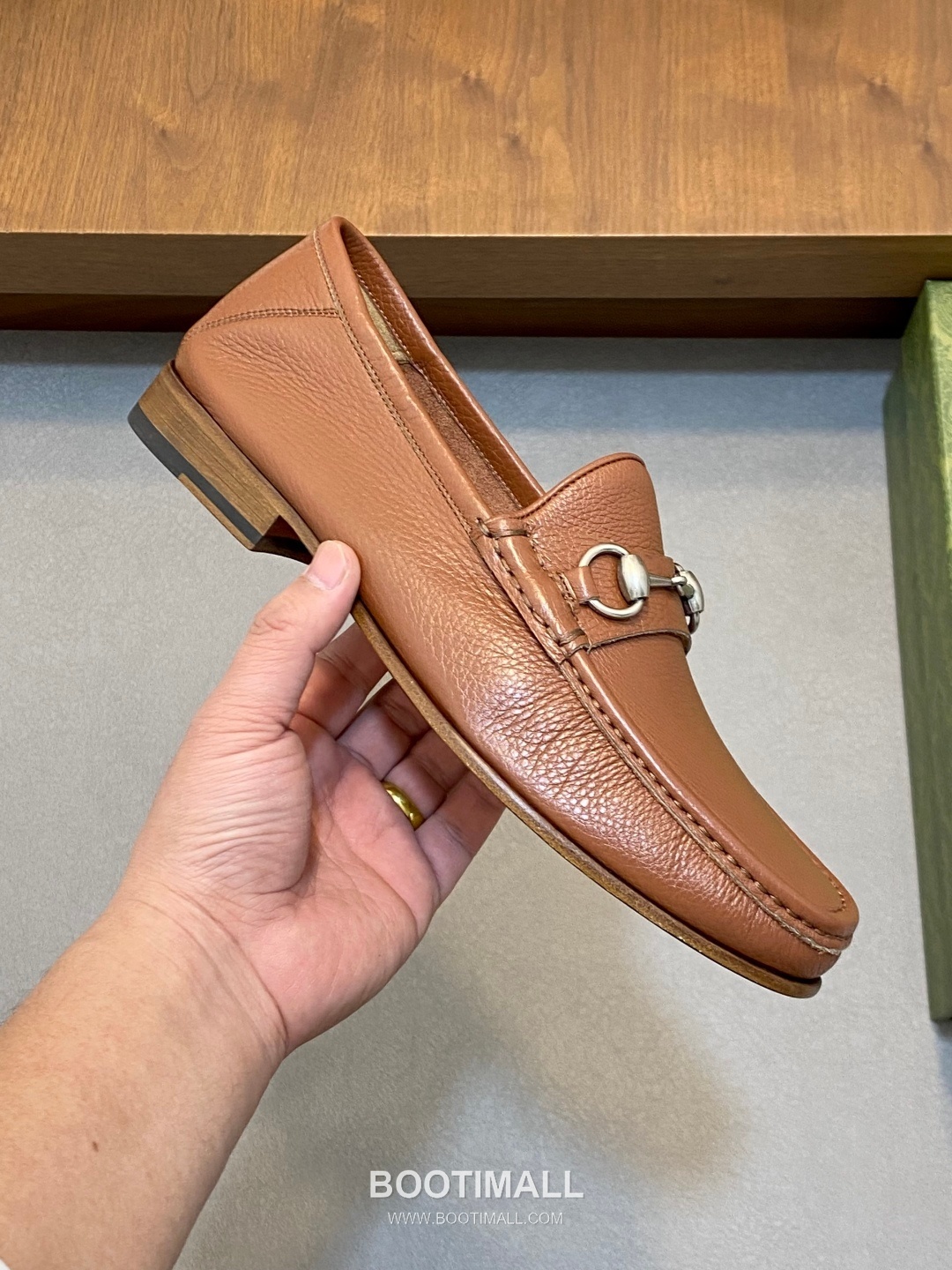 Gucci Leather Low Top Sneakers 구찌 레더 로우탑 로퍼 4