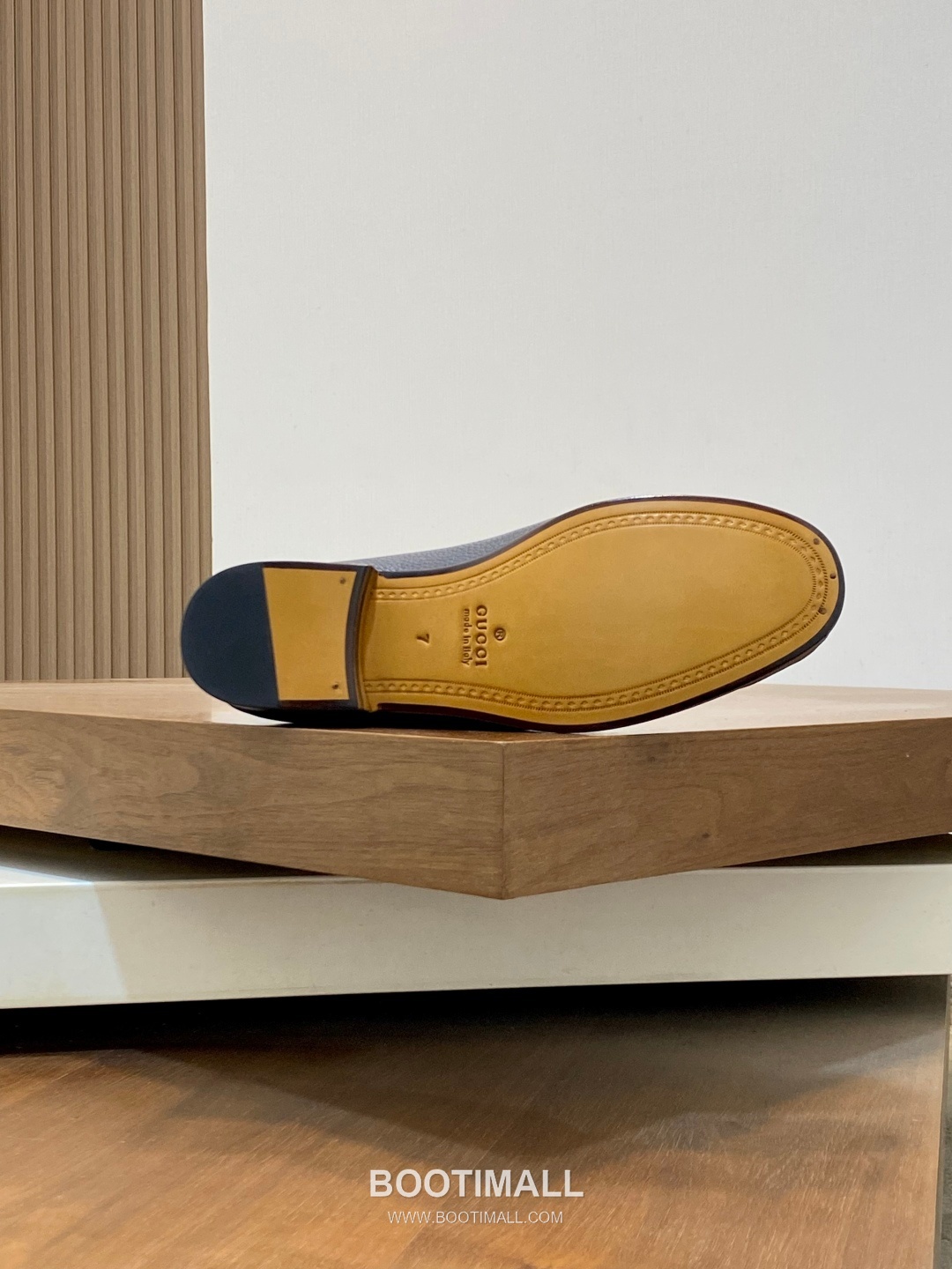 Gucci Leather Low Top Sneakers 구찌 레더 로우탑 로퍼 9