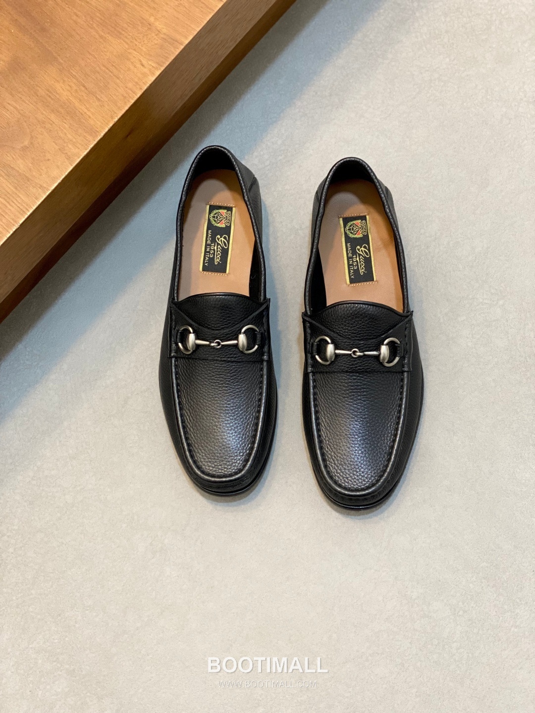 Gucci Leather Low Top Sneakers 구찌 레더 로우탑 로퍼 1