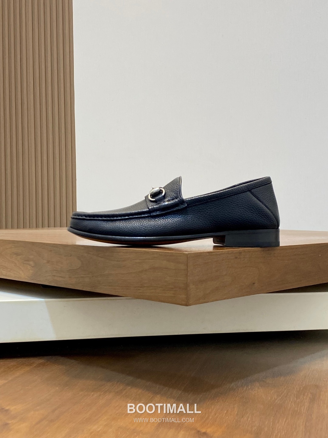 Gucci Leather Low Top Sneakers 구찌 레더 로우탑 로퍼 2