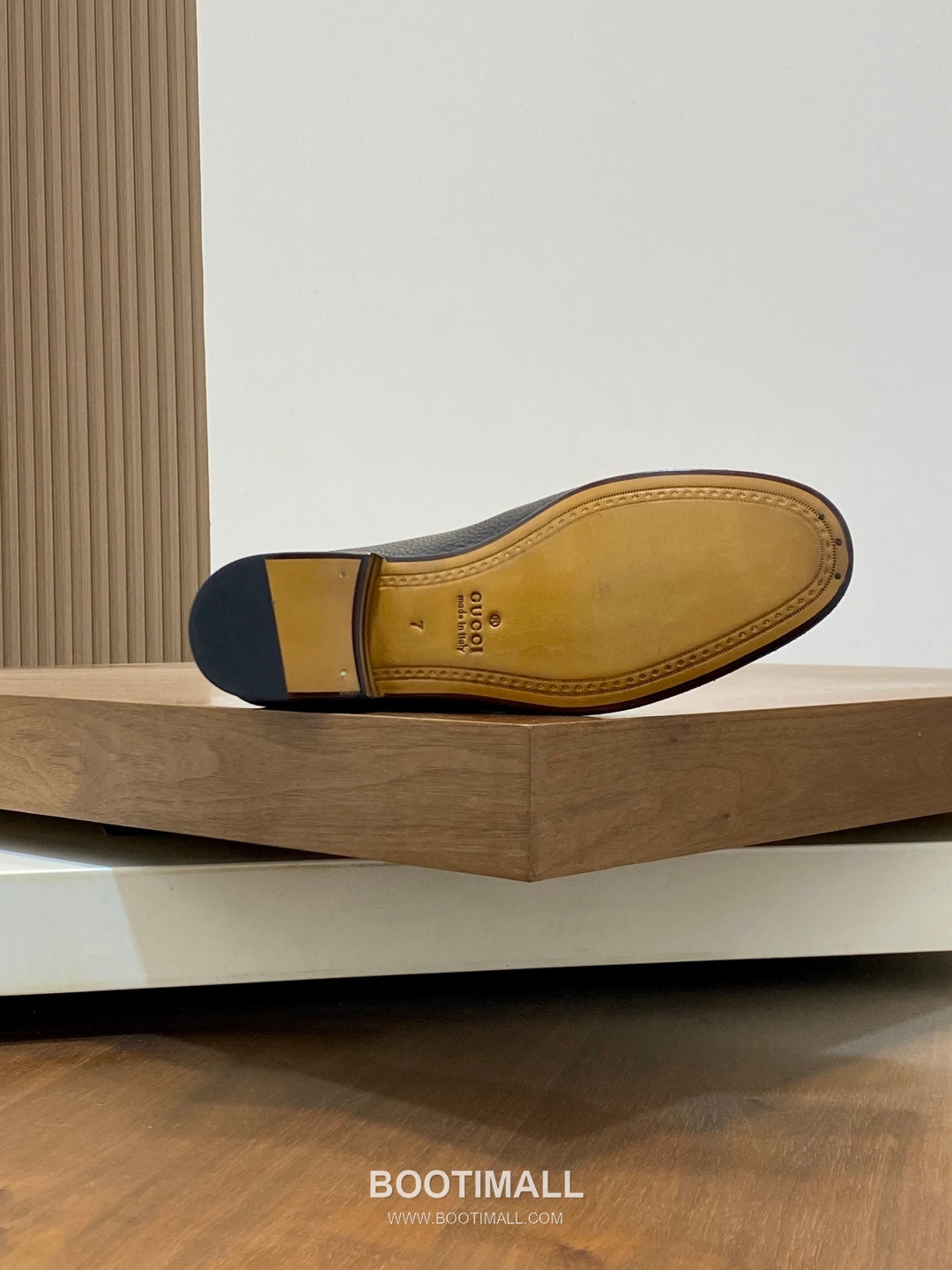 Gucci Leather Low Top Sneakers 구찌 레더 로우탑 로퍼 9