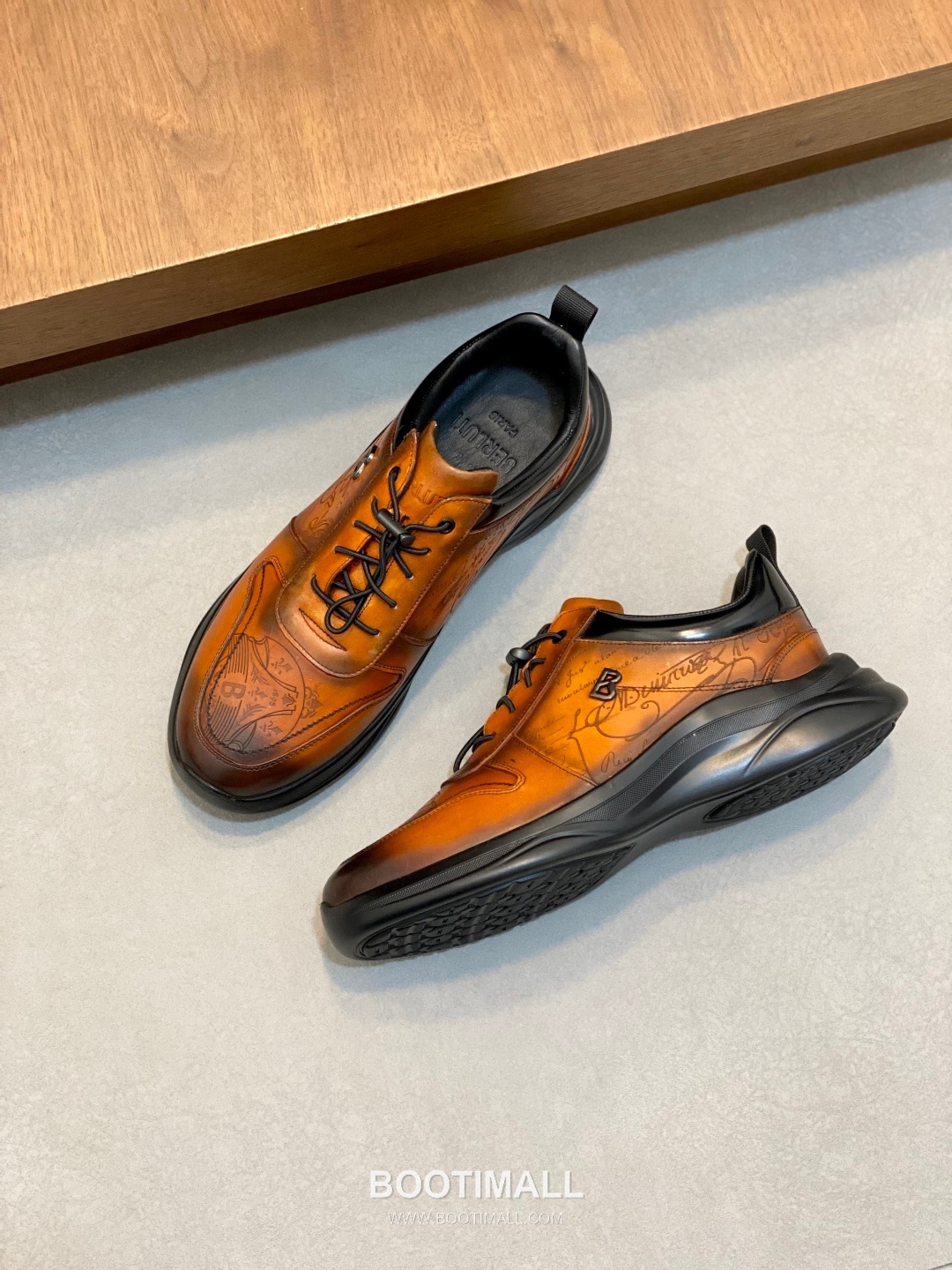 ## 신발 제품 스펙 분석
Berluti Shadow Patina Leather Sneakers 벨루티 쉐도우 파티나 레더 스니커즈 S5445 5