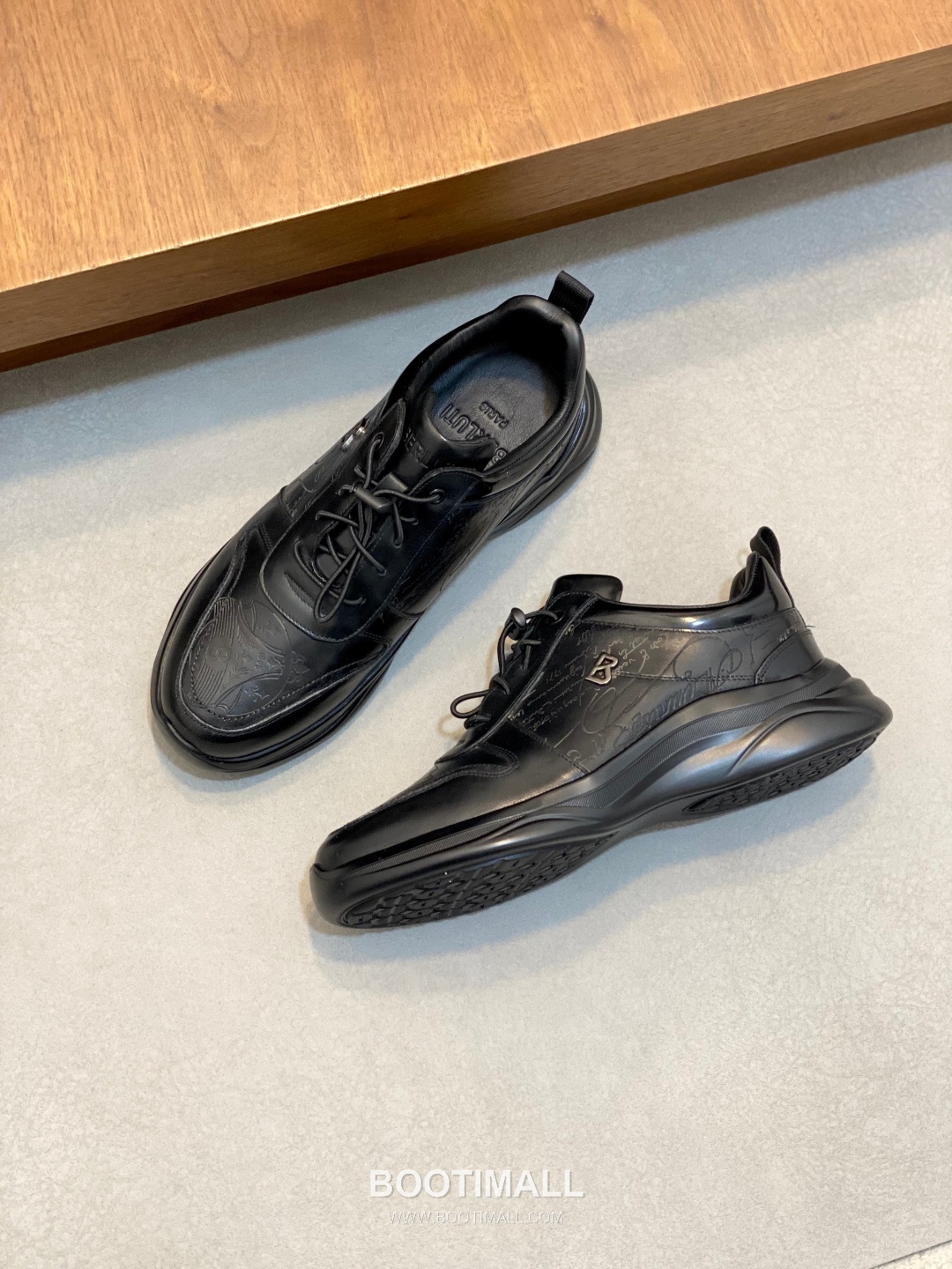 ## 신발 제품 스펙 분석

Berluti Shadow Patina Leather Sneakers 벨루티 쉐도우 파티나 레더 스니커즈 S5445 5