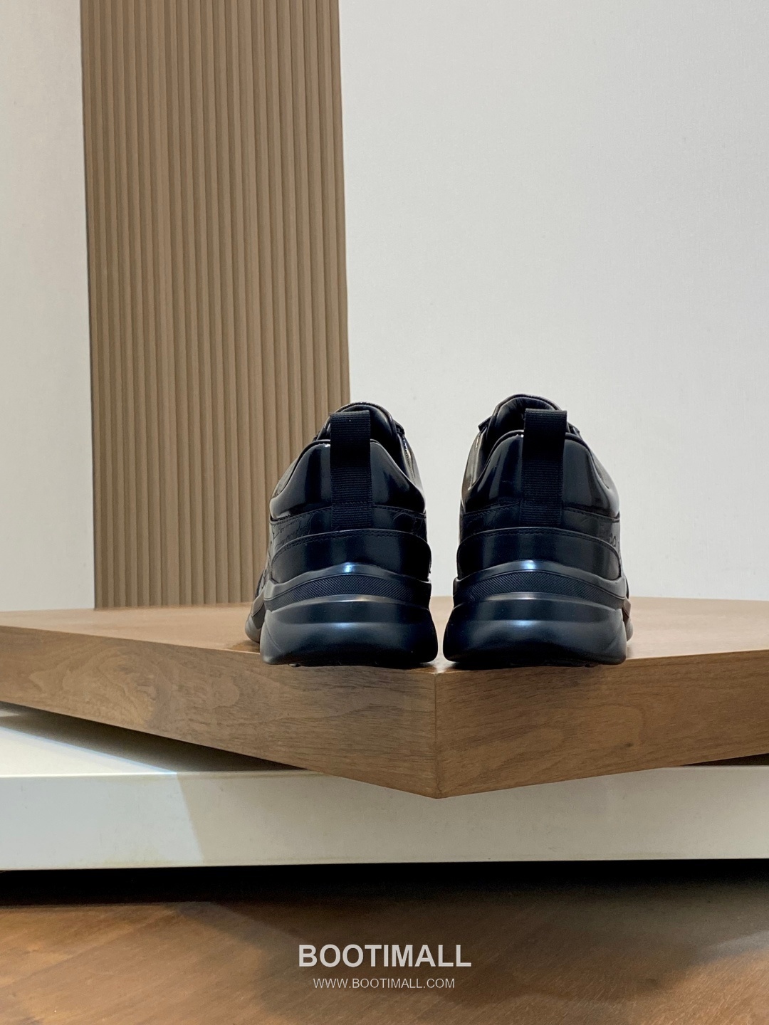 ## 신발 제품 스펙 분석

Berluti Shadow Patina Leather Sneakers 벨루티 쉐도우 파티나 레더 스니커즈 S5445 8