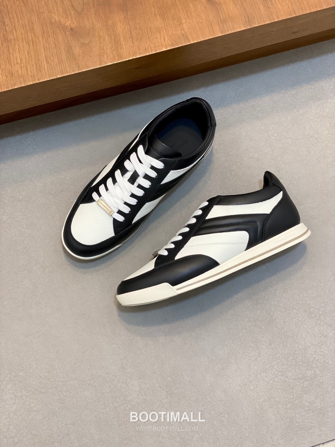 ## 신발 제품 스펙 분석

Ermenegildo Zegna Tiziano Leather Sneakers 에르메네질도 제냐 티치아노 레더 스니커즈 5