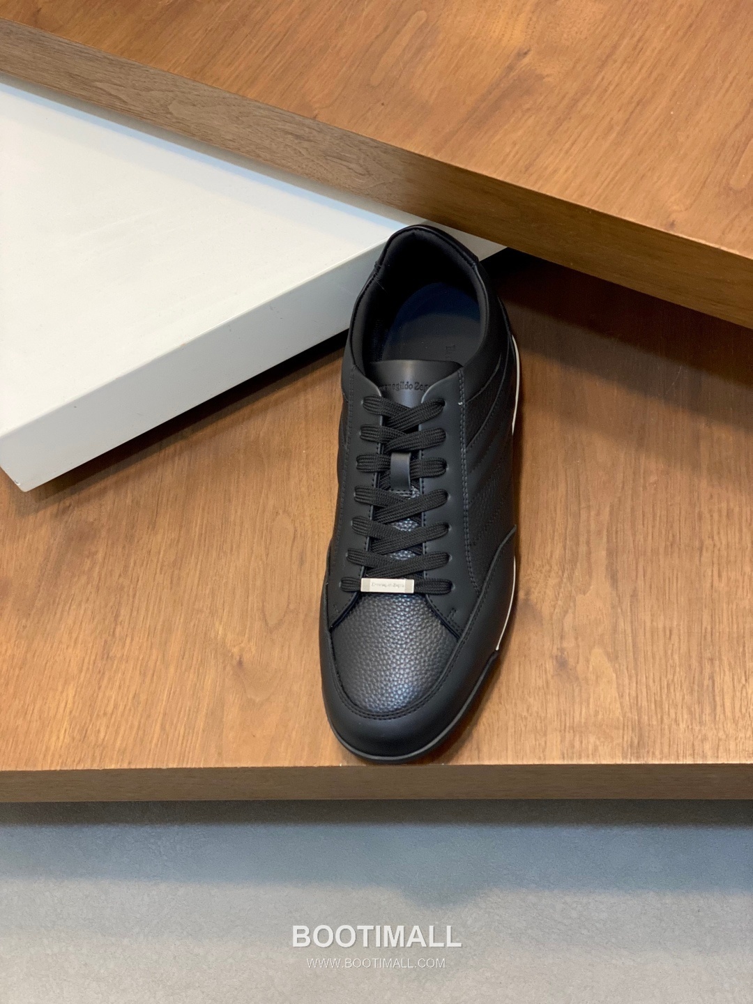 ## 신발 제품 스펙 분석
Ermenegildo Zegna Tiziano Leather Sneakers 에르메네질도 제냐 티치아노 레더 스니커즈 6
