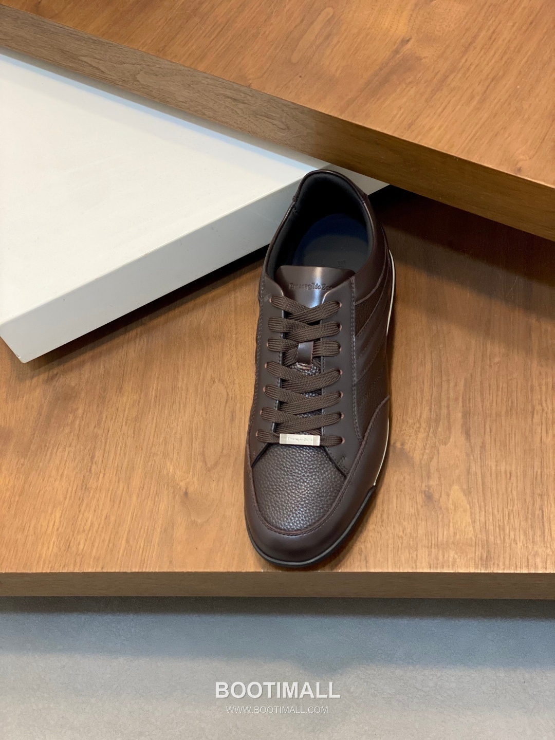 ## 신발 제품 스펙 분석

Ermenegildo Zegna Tiziano Leather Sneakers 에르메네질도 제냐 티치아노 레더 스니커즈 6