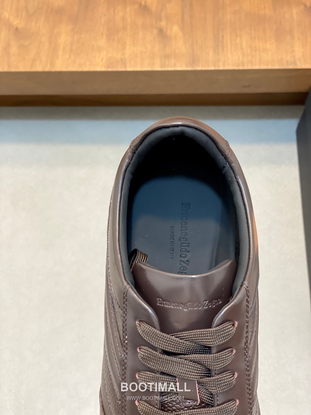 ## 신발 제품 스펙 분석

Ermenegildo Zegna Tiziano Leather Sneakers 에르메네질도 제냐 티치아노 레더 스니커즈 7