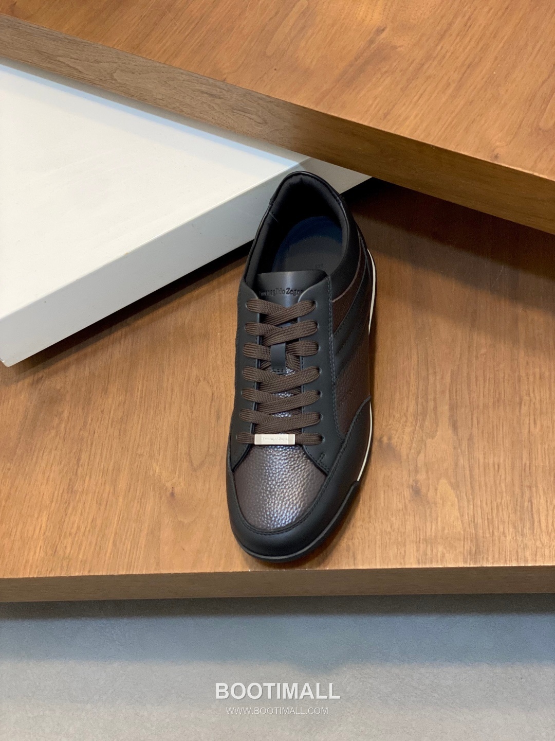 ## 신발 제품 스펙 분석

Ermenegildo Zegna Tiziano Leather Sneakers 에르메네질도 제냐 티치아노 레더 스니커즈 6