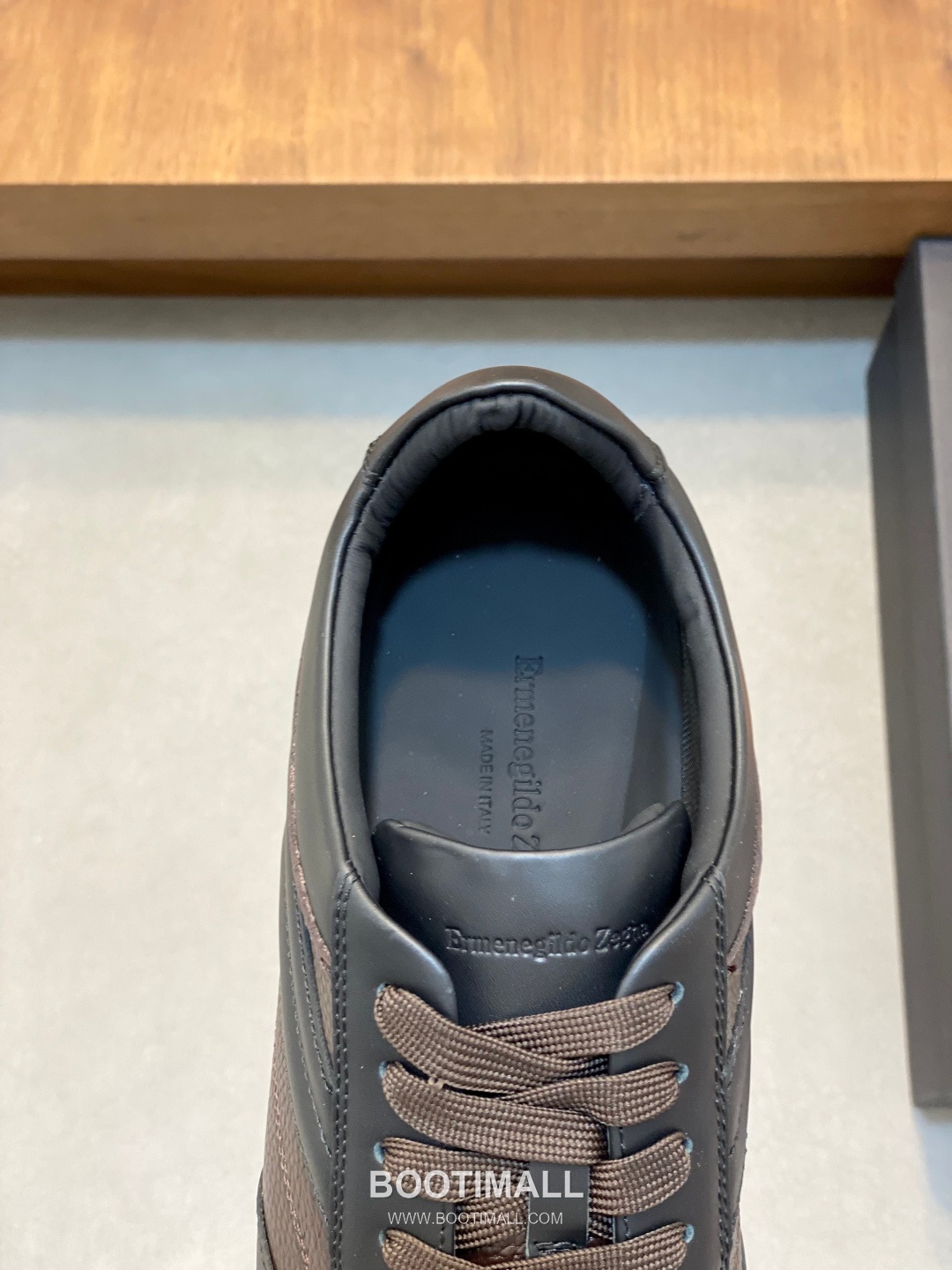 ## 신발 제품 스펙 분석

Ermenegildo Zegna Tiziano Leather Sneakers 에르메네질도 제냐 티치아노 레더 스니커즈 7