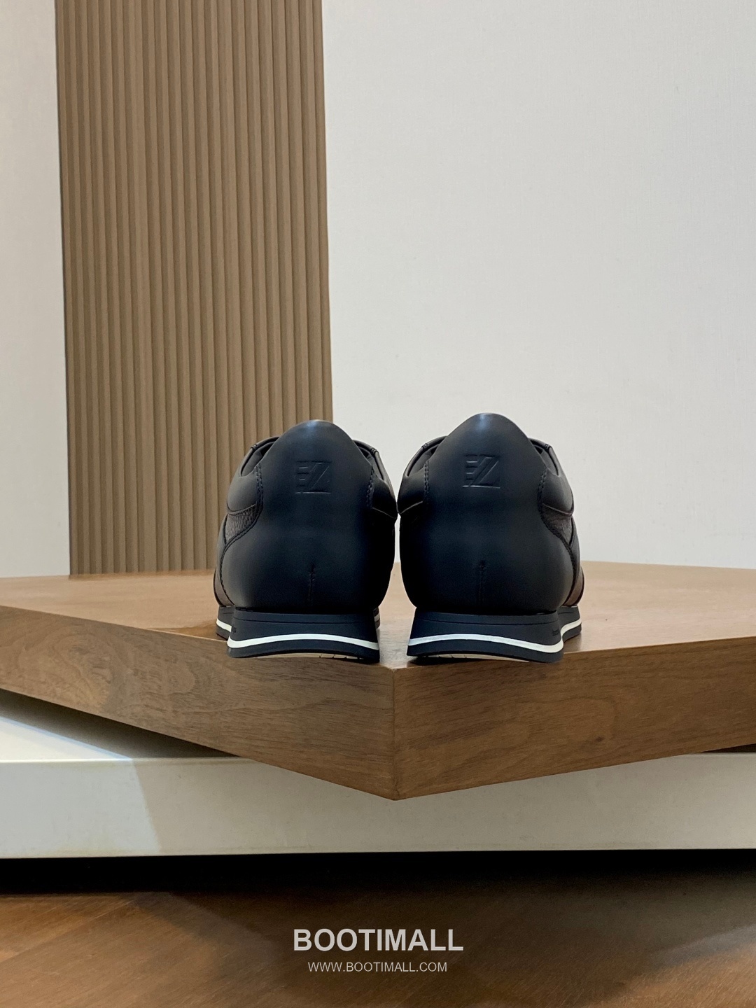 ## 신발 제품 스펙 분석

Ermenegildo Zegna Tiziano Leather Sneakers 에르메네질도 제냐 티치아노 레더 스니커즈 8