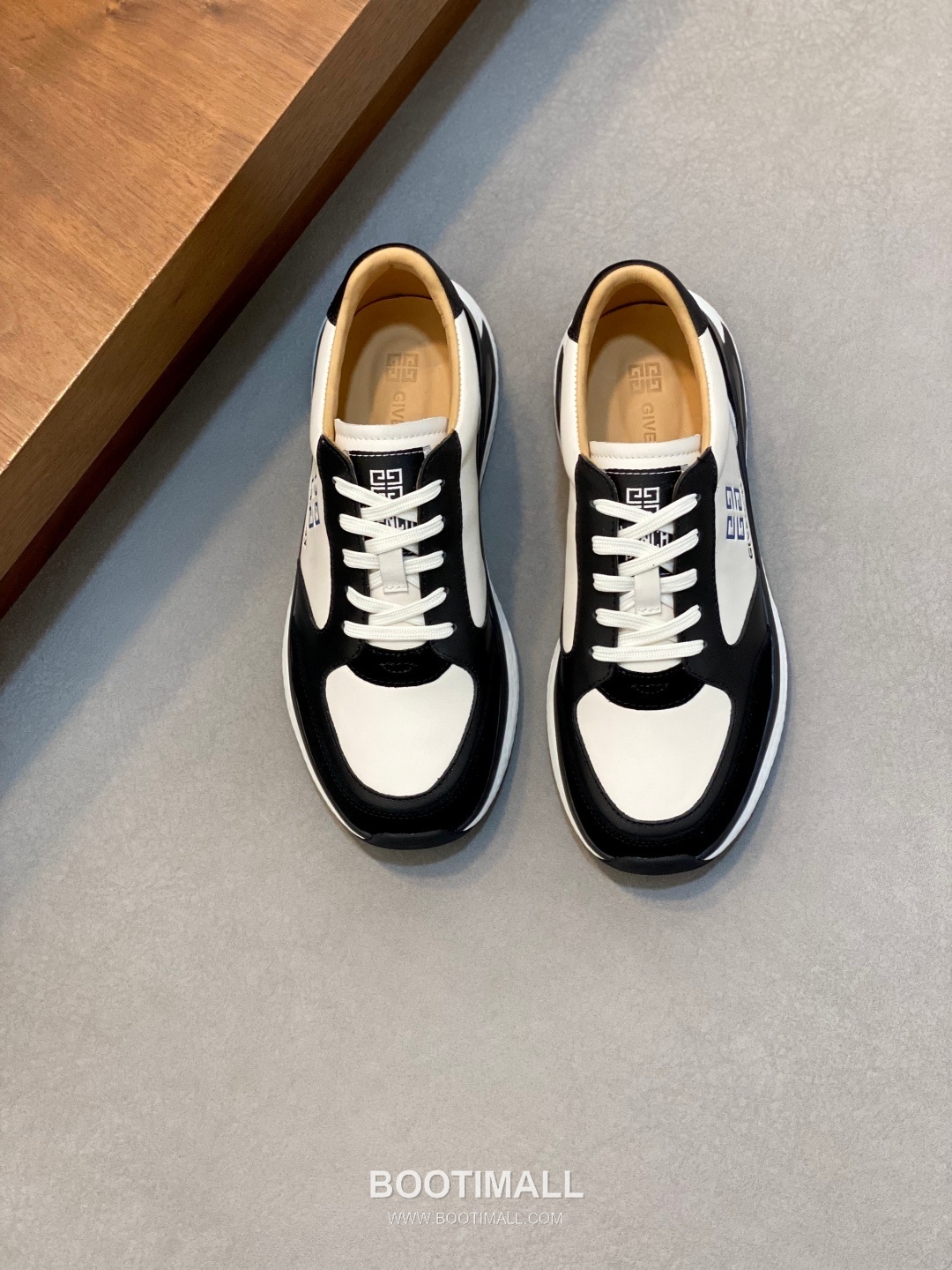 ## 신발 제품 스펙 분석
Givenchy Urban Street Leather Sneakers 지방시 어반 스트리트 레더 스니커즈 BE0005E0 1