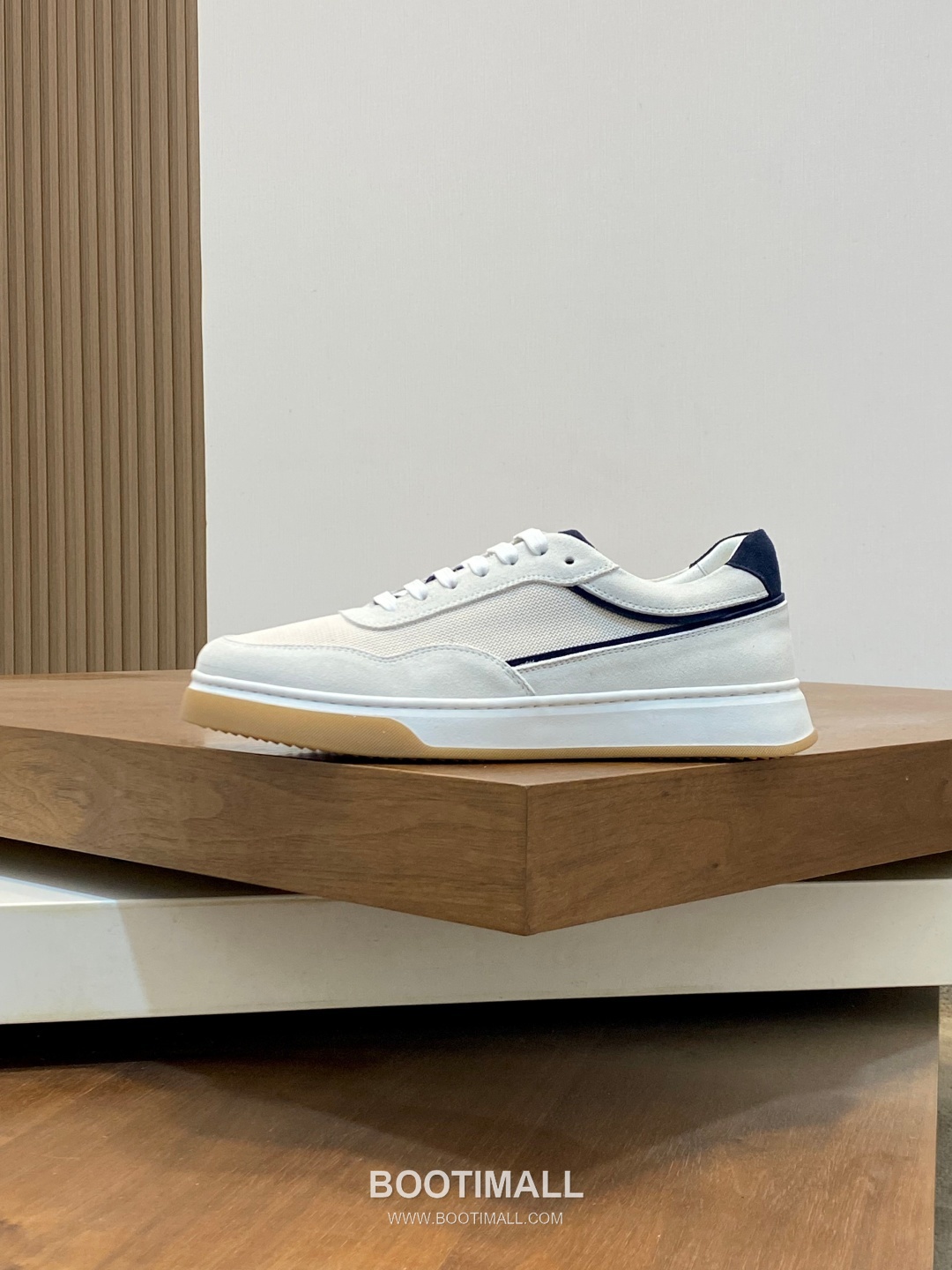 ## 신발 제품 스펙 분석

Brunello Cucinelli Cashmere Suede Sneakers 브루넬로 쿠치넬리 캐시미어 스웨이드 스니커즈 2