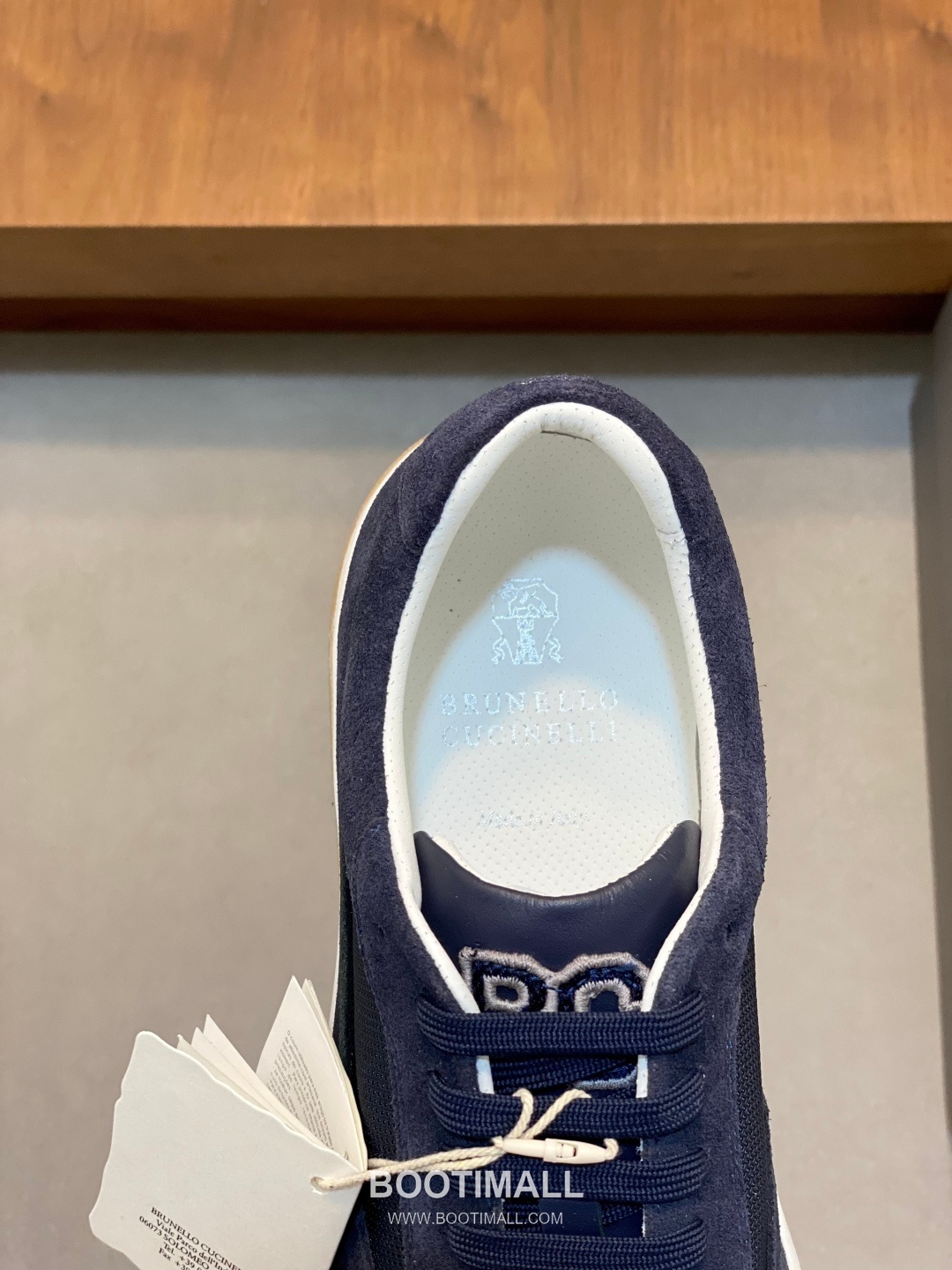 ## 신발 제품 스펙 분석

Brunello Cucinelli Cashmere Suede Sneakers 브루넬로 쿠치넬리 캐시미어 스웨이드 스니커즈 7