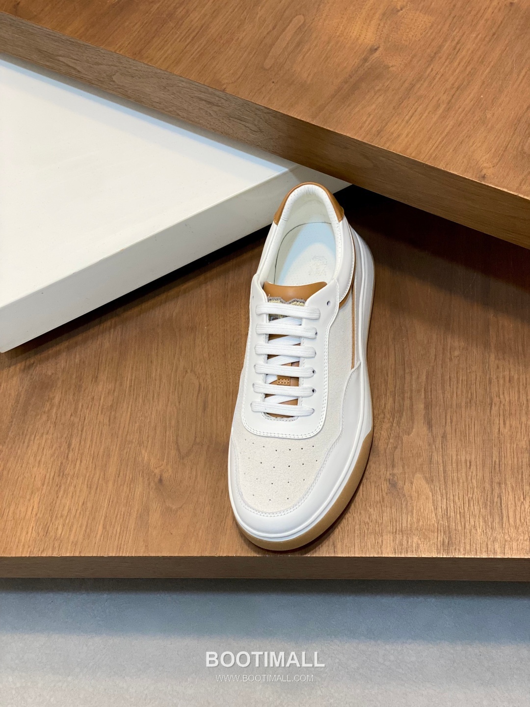 ## 신발 제품 스펙 분석
Brunello Cucinelli Cashmere Suede Sneakers 브루넬로 쿠치넬리 캐시미어 스웨이드 스니커즈 6