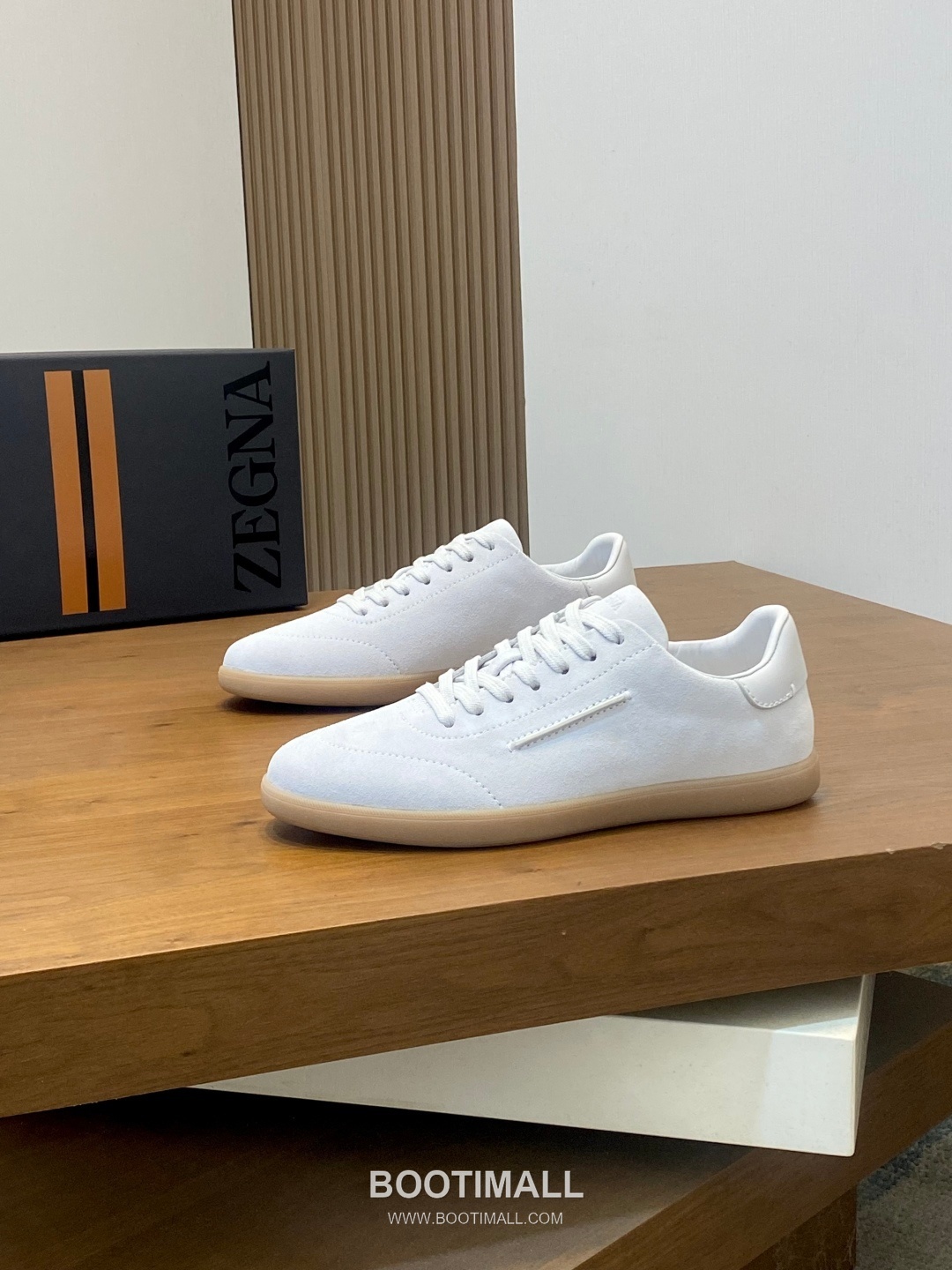 ## 신발 제품 스펙 분석

Ermenegildo Zegna Triple Stitch Monte Leather Sneakers 에르메네질도 제냐 트리플 스티치 몬테 레더 스니커즈 LHBLL-S7009Z-NEE 3