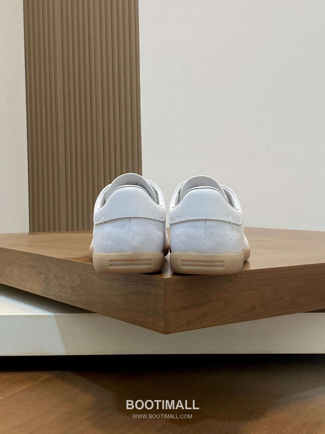 ## 신발 제품 스펙 분석

Ermenegildo Zegna Triple Stitch Monte Leather Sneakers 에르메네질도 제냐 트리플 스티치 몬테 레더 스니커즈 LHBLL-S7009Z-NEE 8