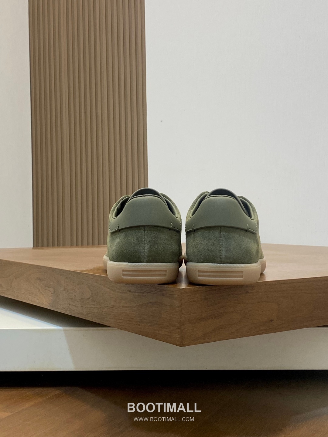 ## 신발 제품 스펙 분석

Ermenegildo Zegna Triple Stitch Monte Leather Sneakers 에르메네질도 제냐 트리플 스티치 몬테 레더 스니커즈 LHBLL-S7009Z-NEE 8