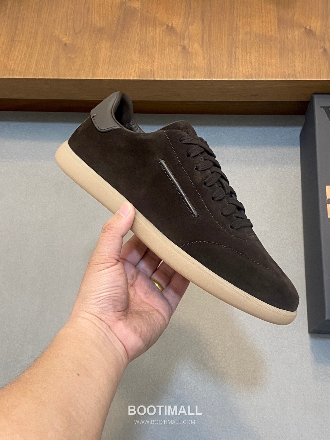 ## 신발 제품 스펙 분석

Ermenegildo Zegna Triple Stitch Monte Leather Sneakers 에르메네질도 제냐 트리플 스티치 몬테 레더 스니커즈 LHBLL-S7009Z-NEE 4