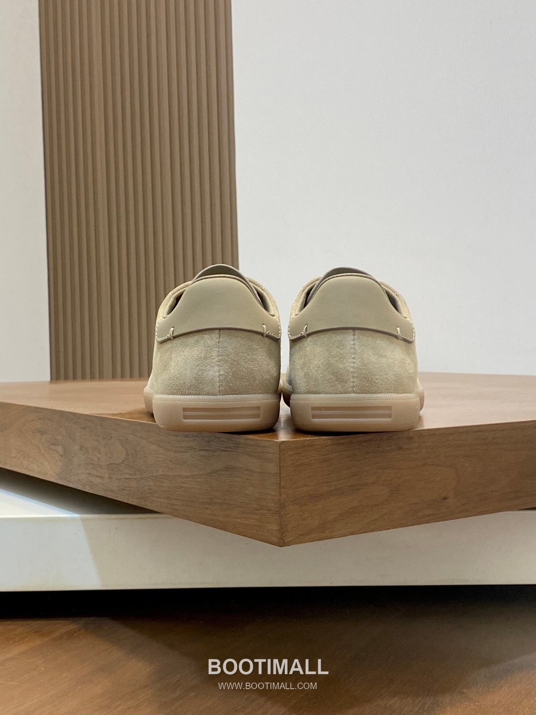 ## 신발 제품 스펙 분석

Ermenegildo Zegna Triple Stitch Monte Leather Sneakers 에르메네질도 제냐 트리플 스티치 몬테 레더 스니커즈 LHBLL-S7009Z-NEE 8