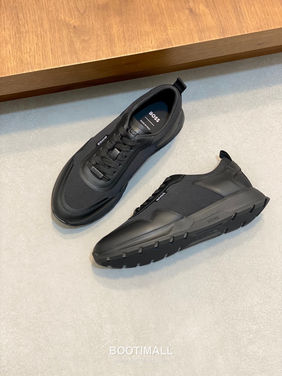 ## 신발 제품 스펙 분석

BOSS Suede Mesh Low Top Sneakers 보스 스웨이드 메쉬 로우탑 스니커즈 5