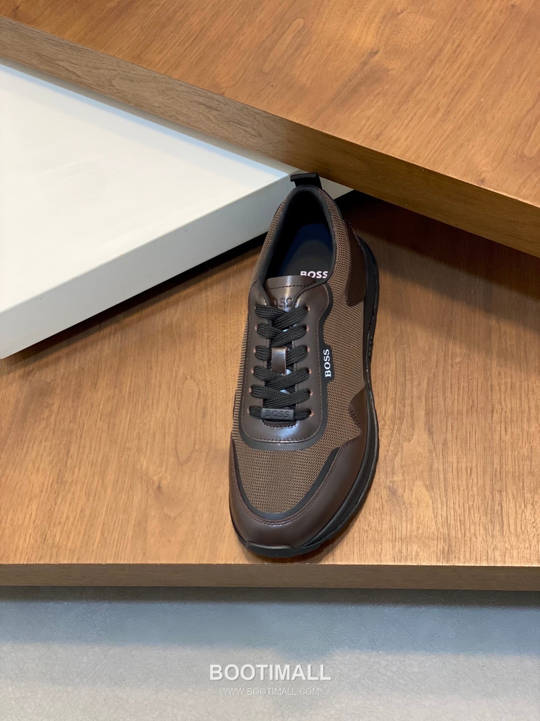 ## 신발 제품 스펙 분석
BOSS Suede Mesh Low Top Sneakers 보스 스웨이드 메쉬 로우탑 스니커즈 6