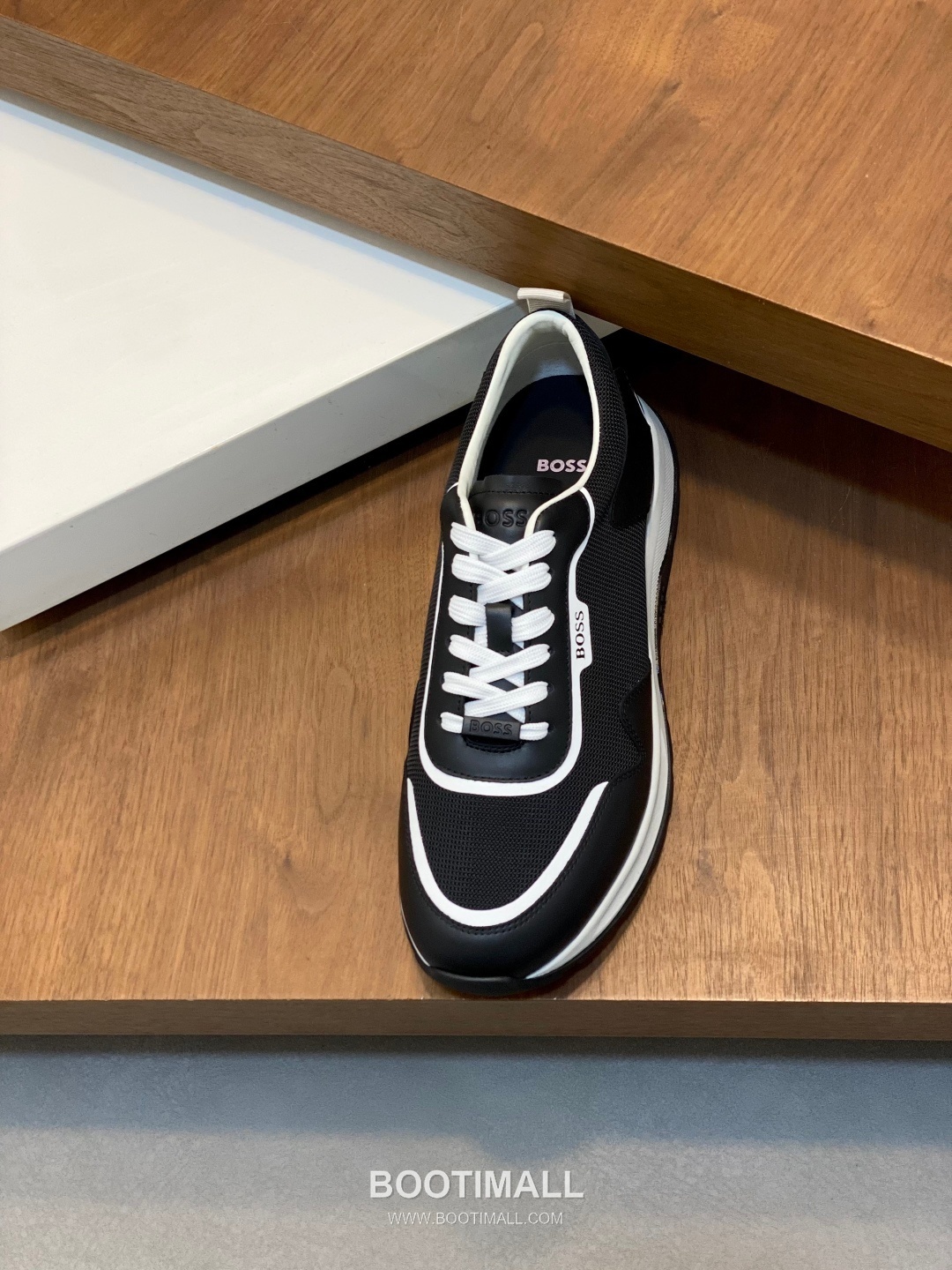 ## 신발 제품 스펙 분석
BOSS Suede Mesh Low Top Sneakers 보스 스웨이드 메쉬 로우탑 스니커즈 6