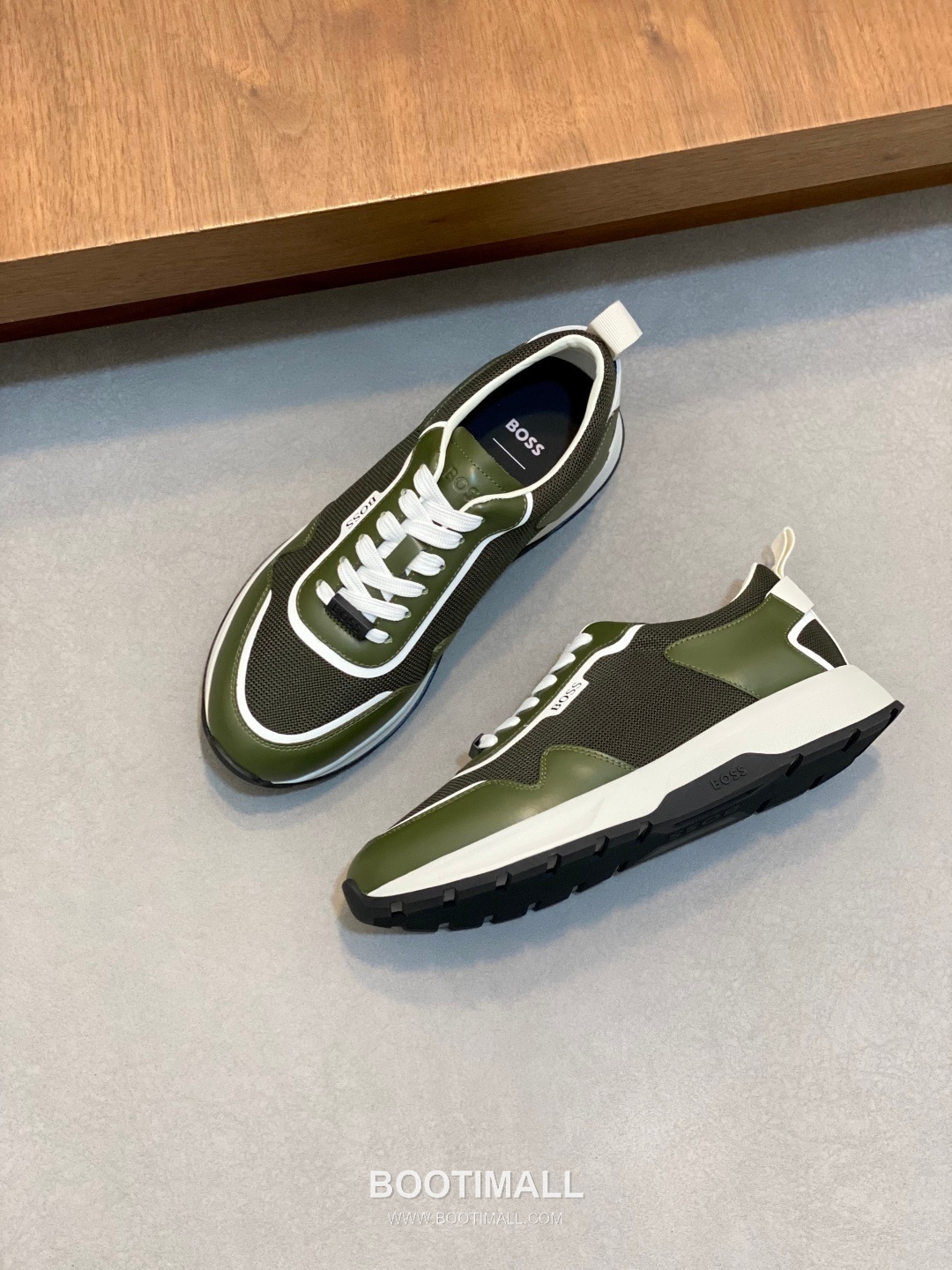 ## 신발 제품 스펙 분석

BOSS Suede Mesh Low Top Sneakers 보스 스웨이드 메쉬 로우탑 스니커즈 5