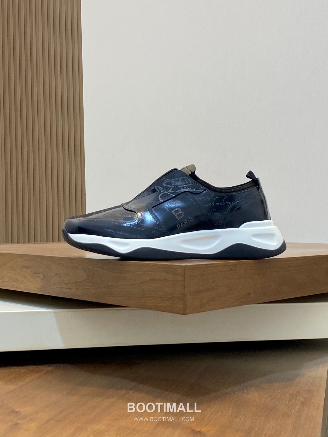 ## 신발 제품 스펙 분석
Berluti Mid Top Patina Leather Sneakers 벨루티 미드탑 파티나 레더 스니커즈 2