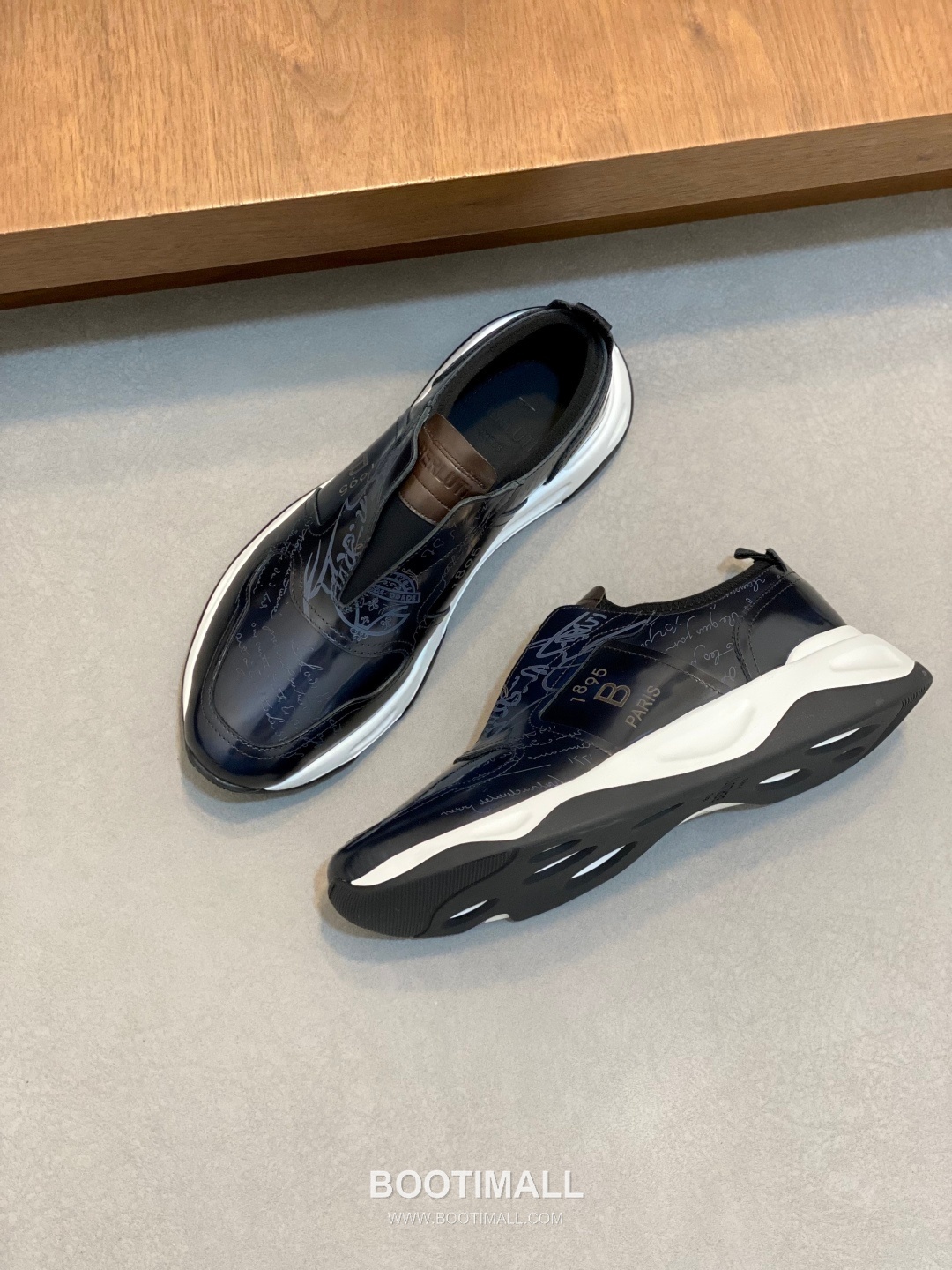 ## 신발 제품 스펙 분석
Berluti Mid Top Patina Leather Sneakers 벨루티 미드탑 파티나 레더 스니커즈 5