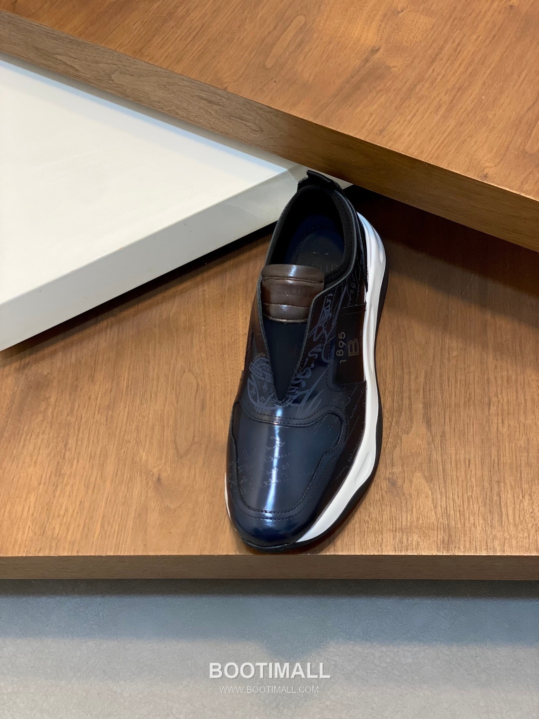 ## 신발 제품 스펙 분석
Berluti Mid Top Patina Leather Sneakers 벨루티 미드탑 파티나 레더 스니커즈 6