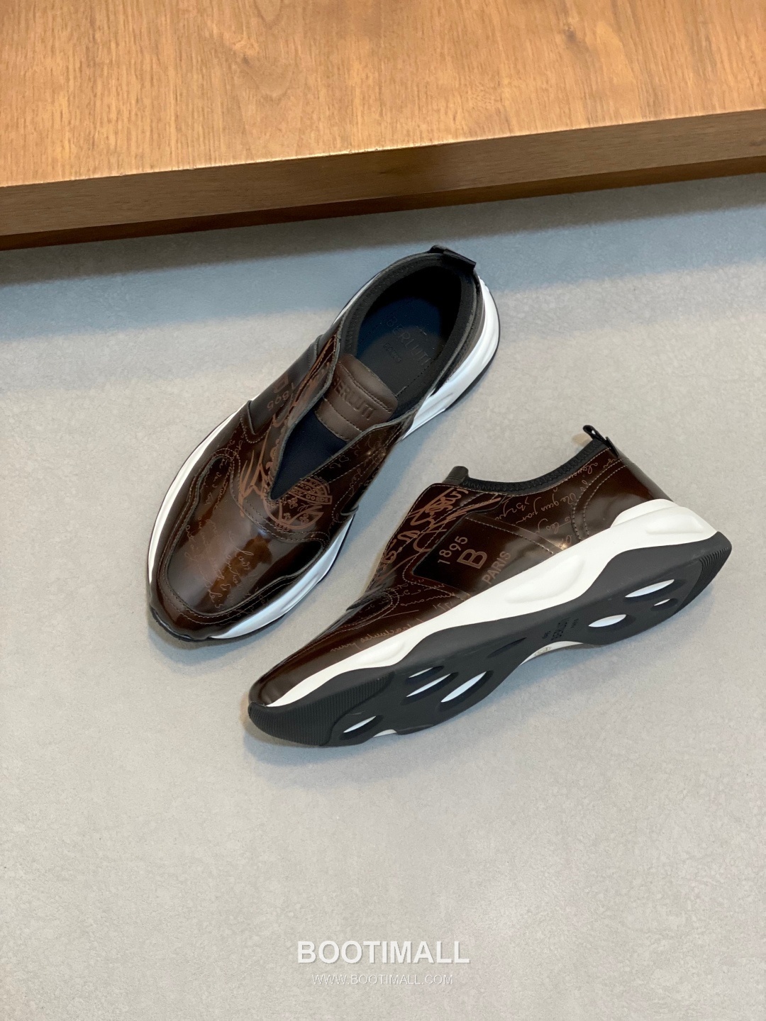 ## 신발 제품 스펙 분석
Berluti Mid Top Patina Leather Sneakers 벨루티 미드탑 파티나 레더 스니커즈 5