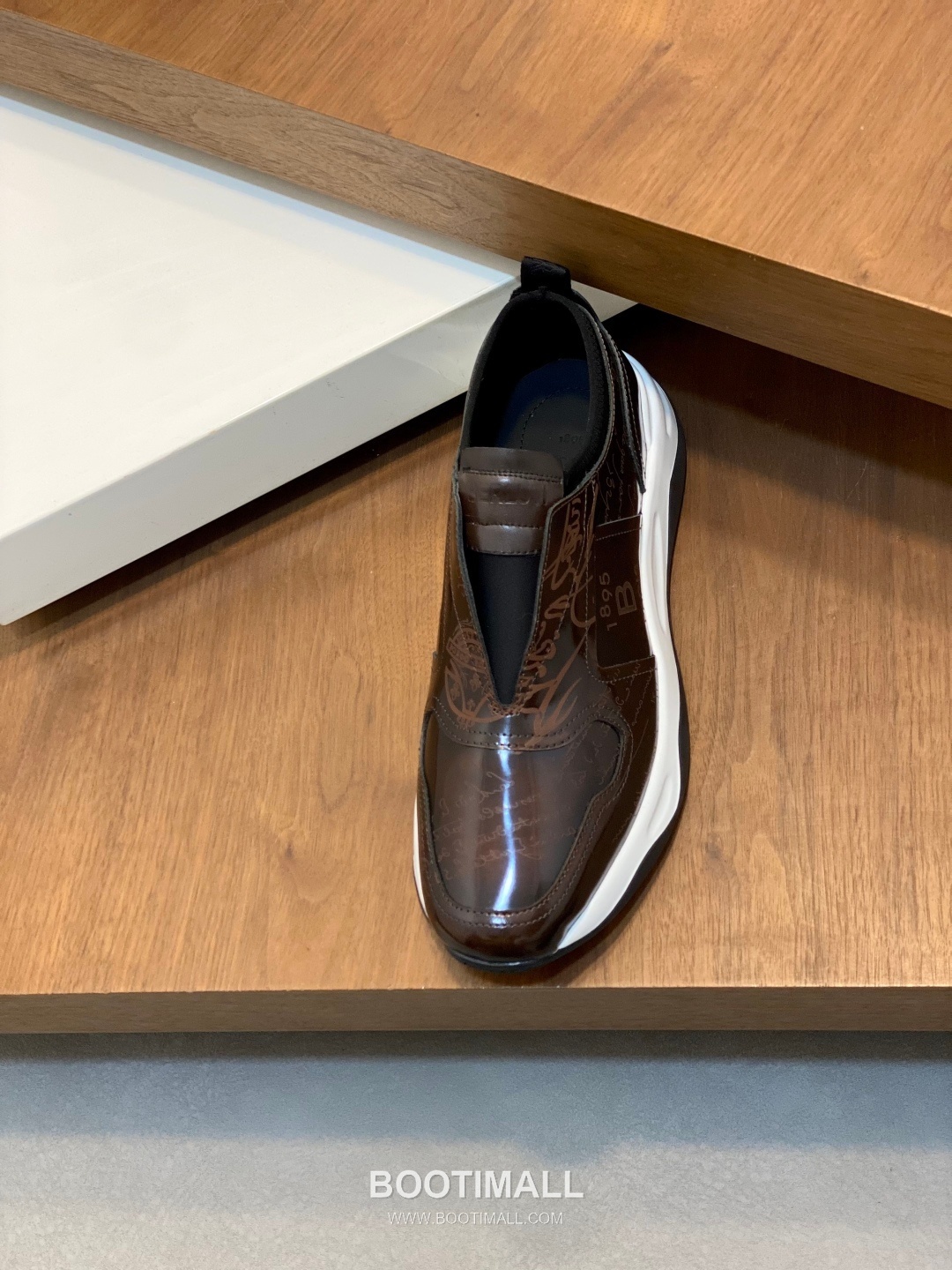 ## 신발 제품 스펙 분석
Berluti Mid Top Patina Leather Sneakers 벨루티 미드탑 파티나 레더 스니커즈 6