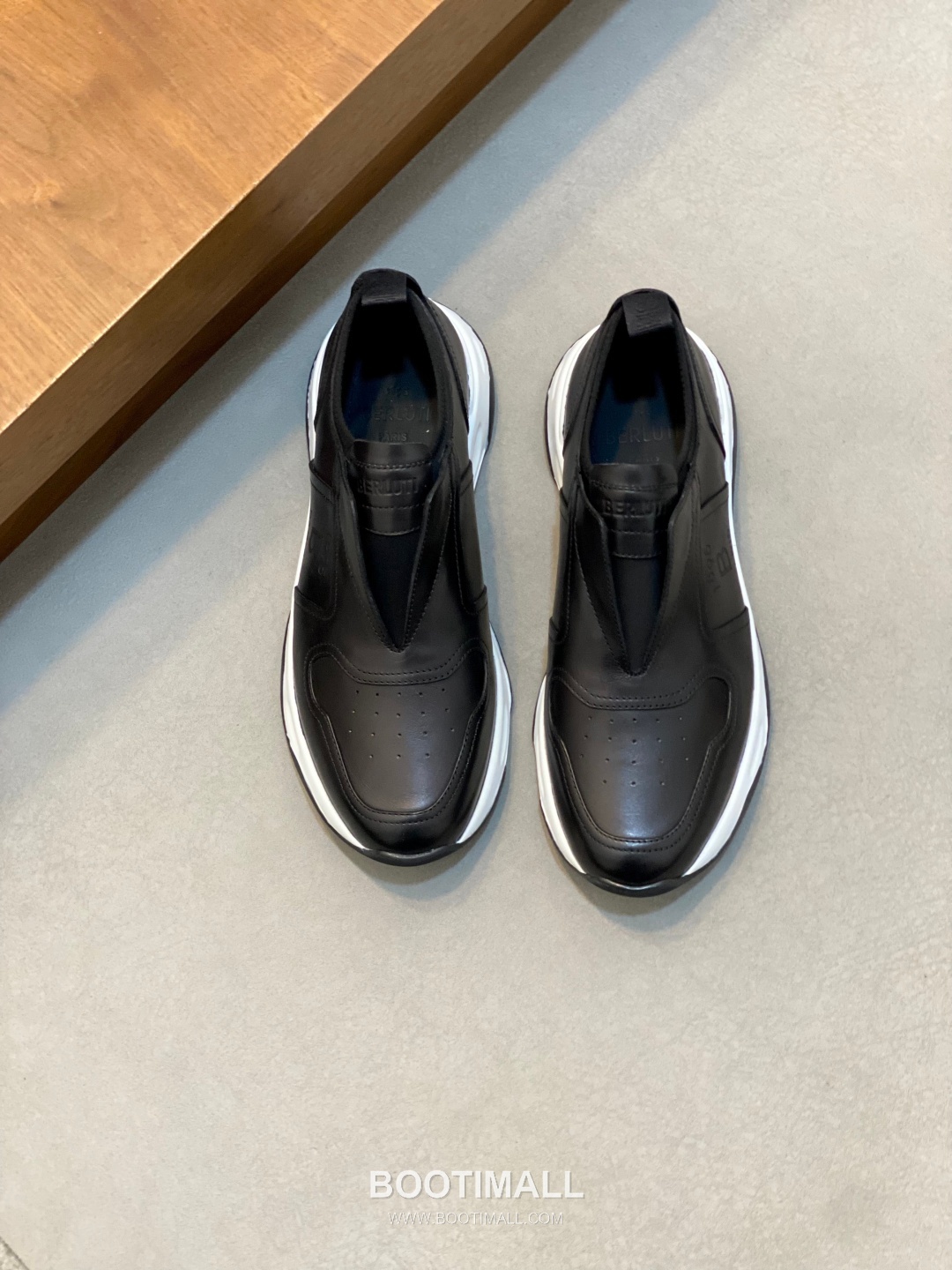 ## 신발 제품 스펙 분석
Berluti Mid Top Patina Leather Sneakers 벨루티 미드탑 파티나 레더 스니커즈 1